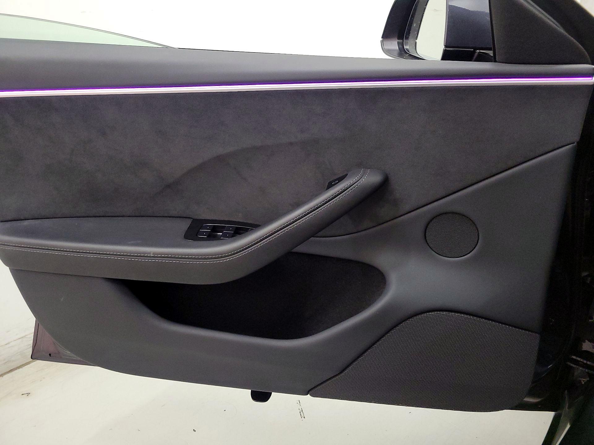 Thumbnail: 2025 Tesla Model 3 - 12