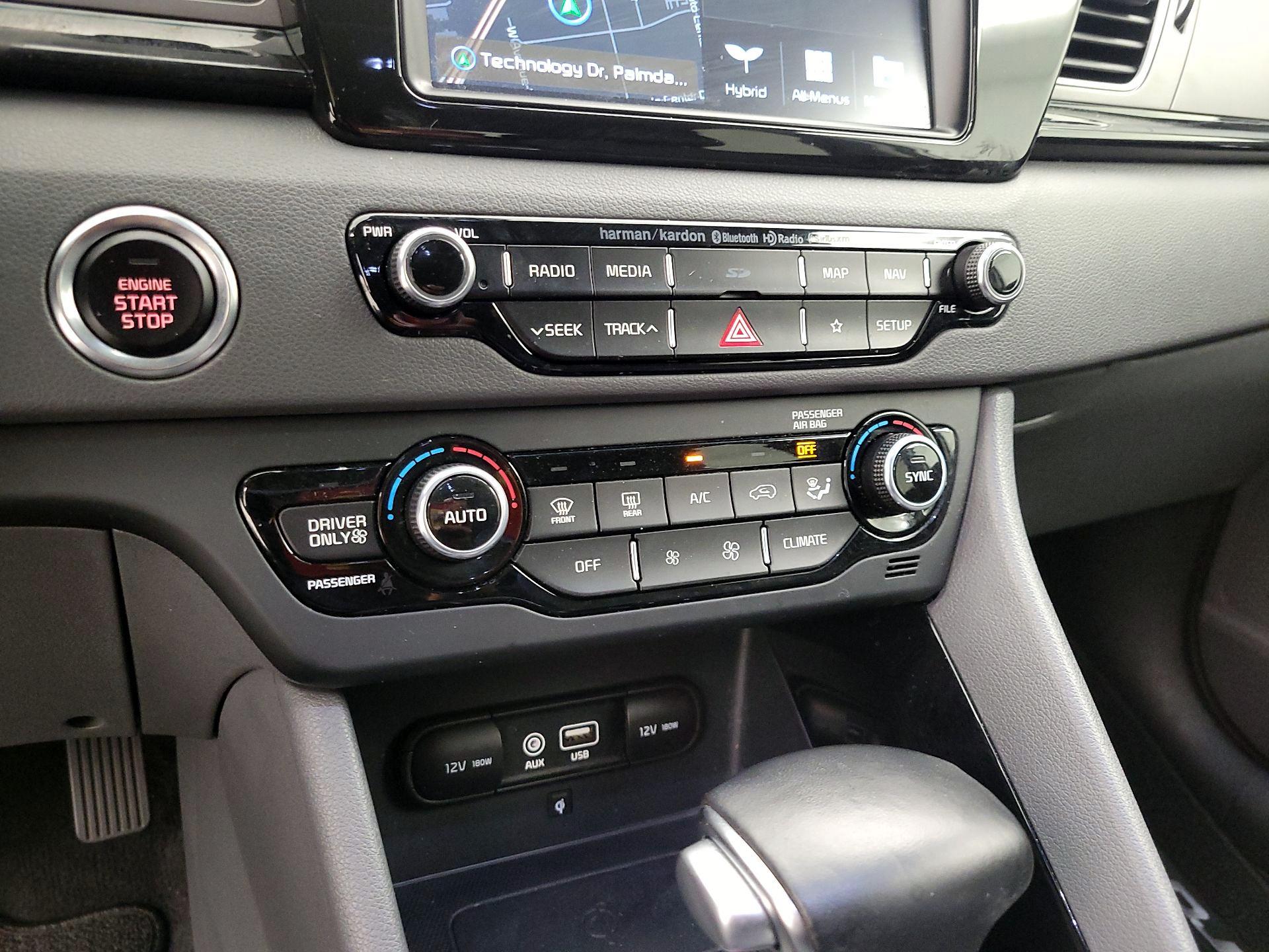 Thumbnail: 2019 Kia Niro - 15