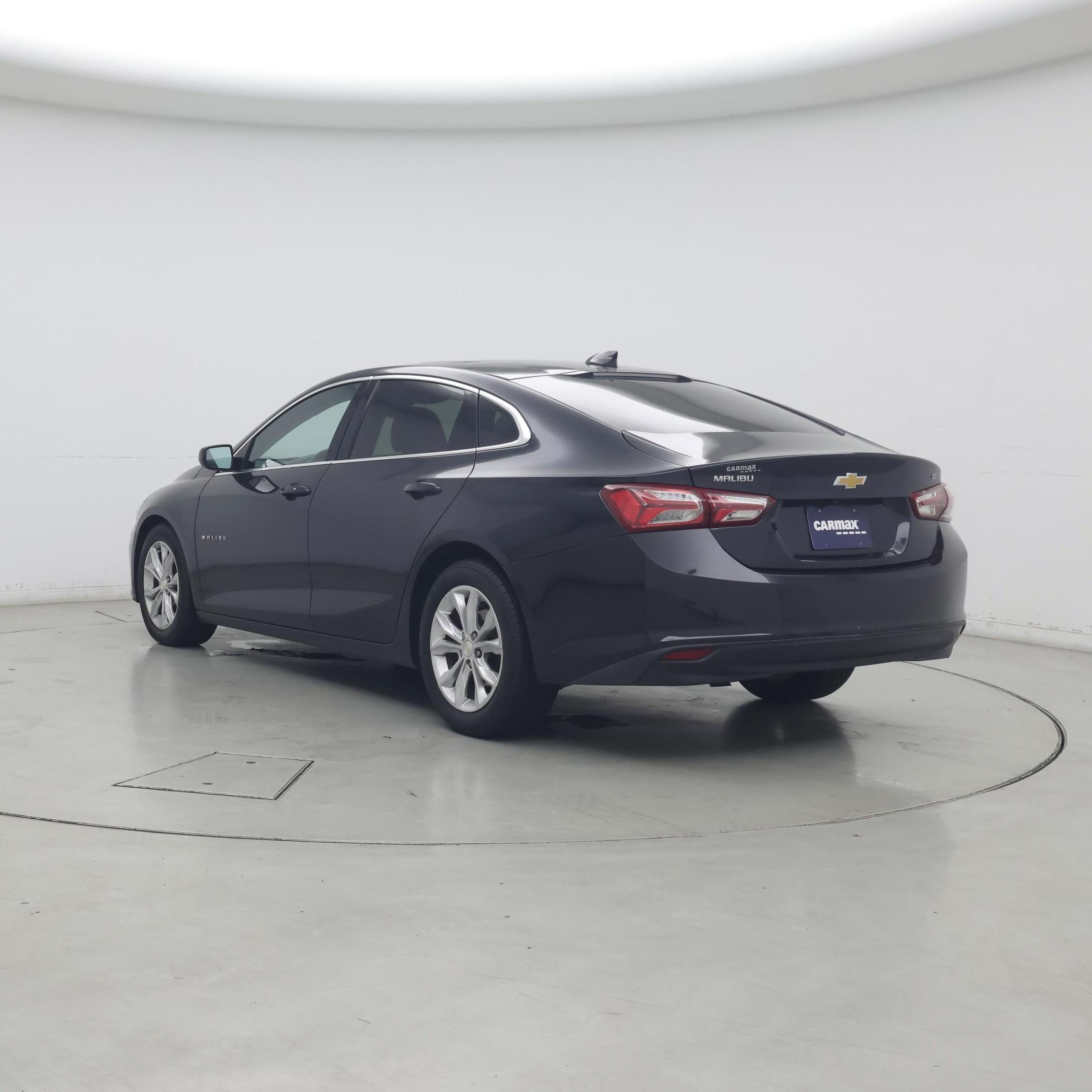 Thumbnail: 2022 Chevrolet Malibu - 2