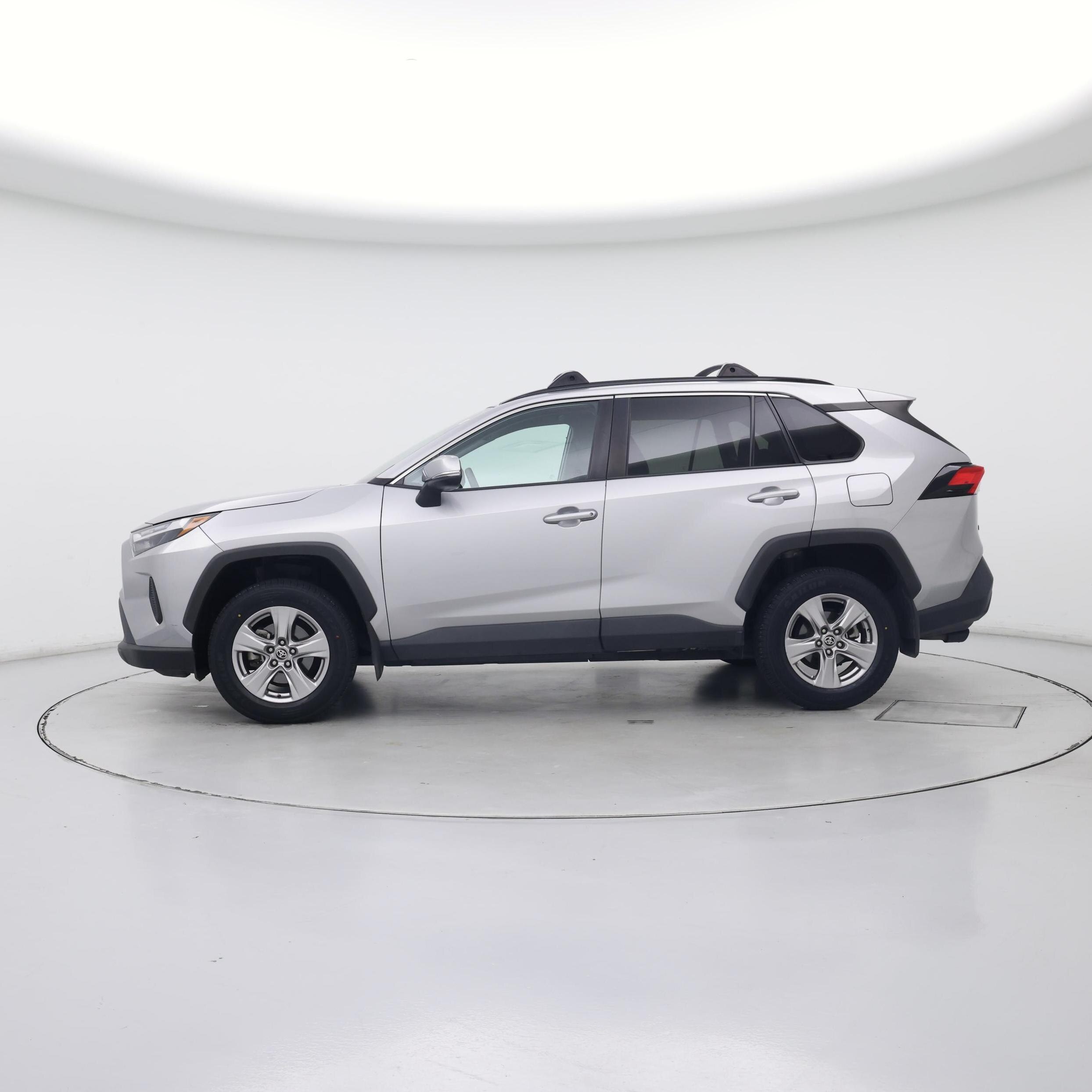 Thumbnail: 2023 Toyota RAV4 - 3