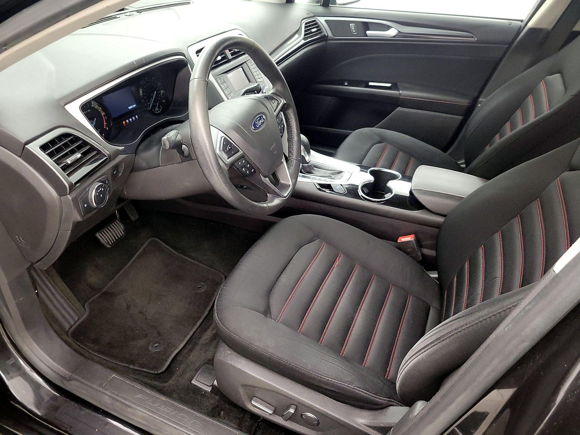 Thumbnail: 2015 Ford Fusion - 11