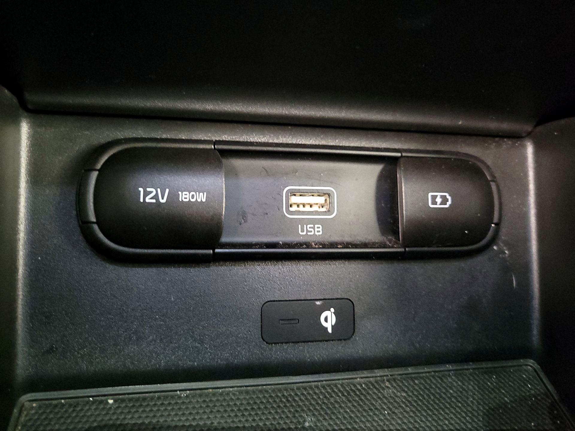 Thumbnail: 2021 Kia Telluride - 19