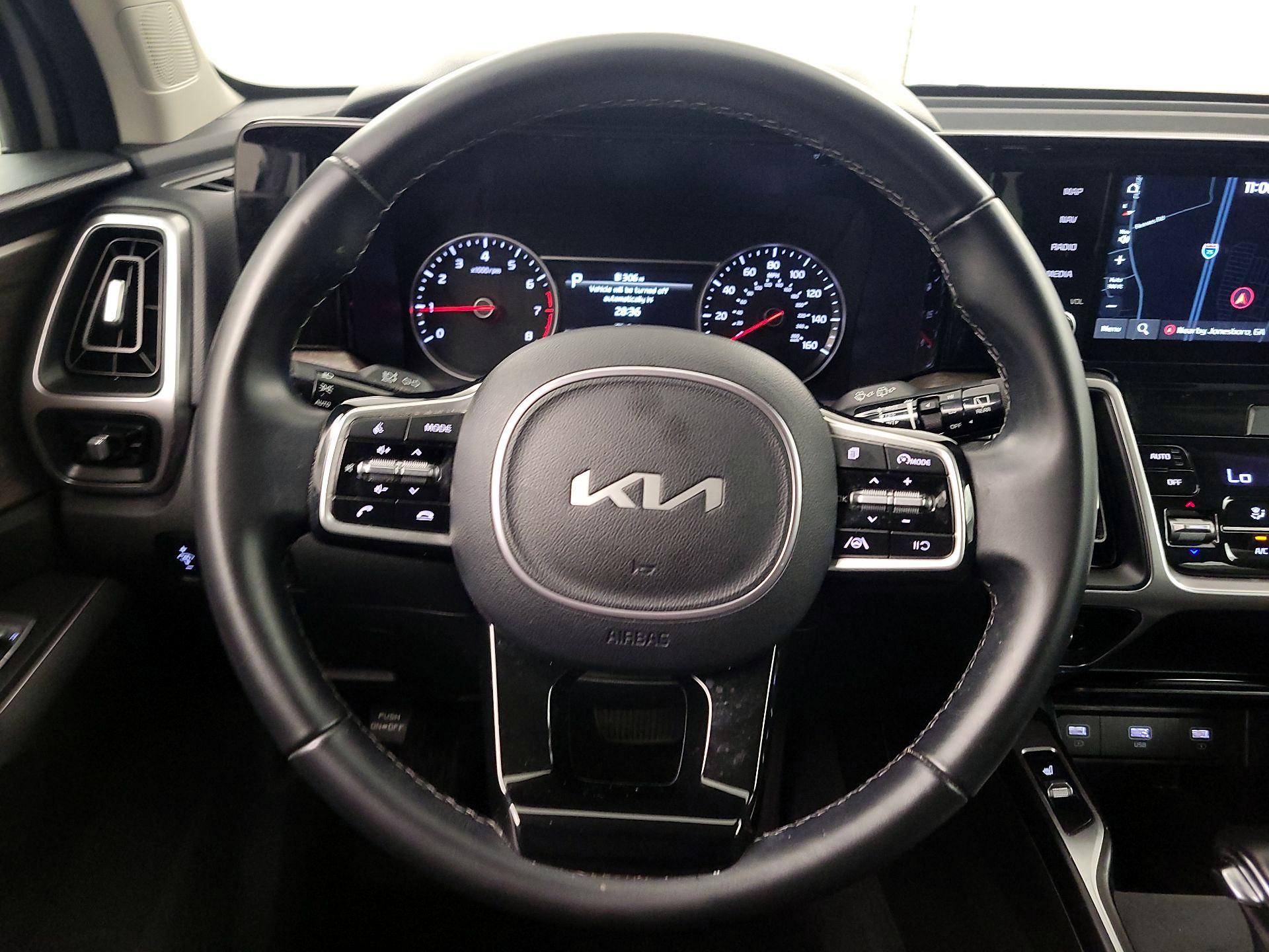 Thumbnail: 2022 Kia Sorento - 10