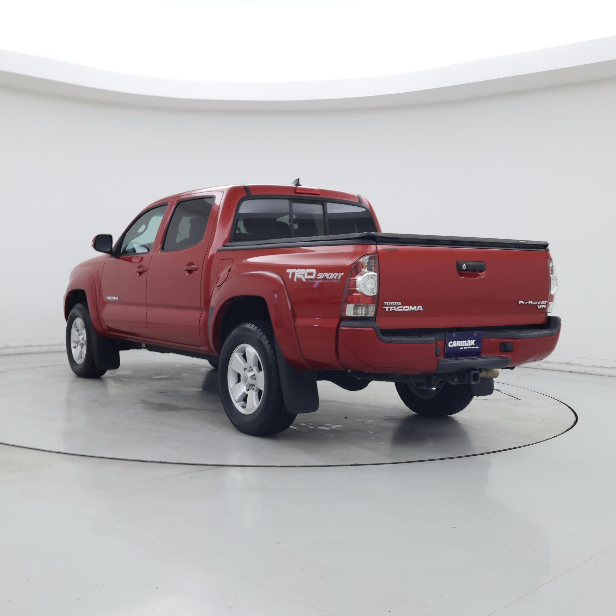 Thumbnail: 2015 Toyota Tacoma - 2