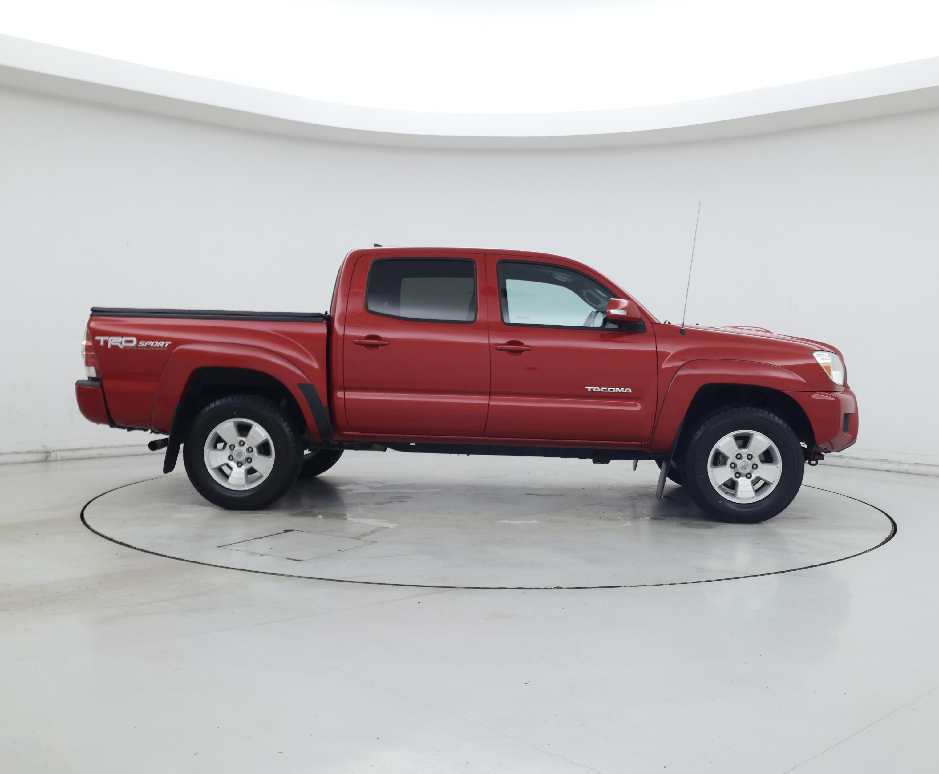 Thumbnail: 2015 Toyota Tacoma - 7