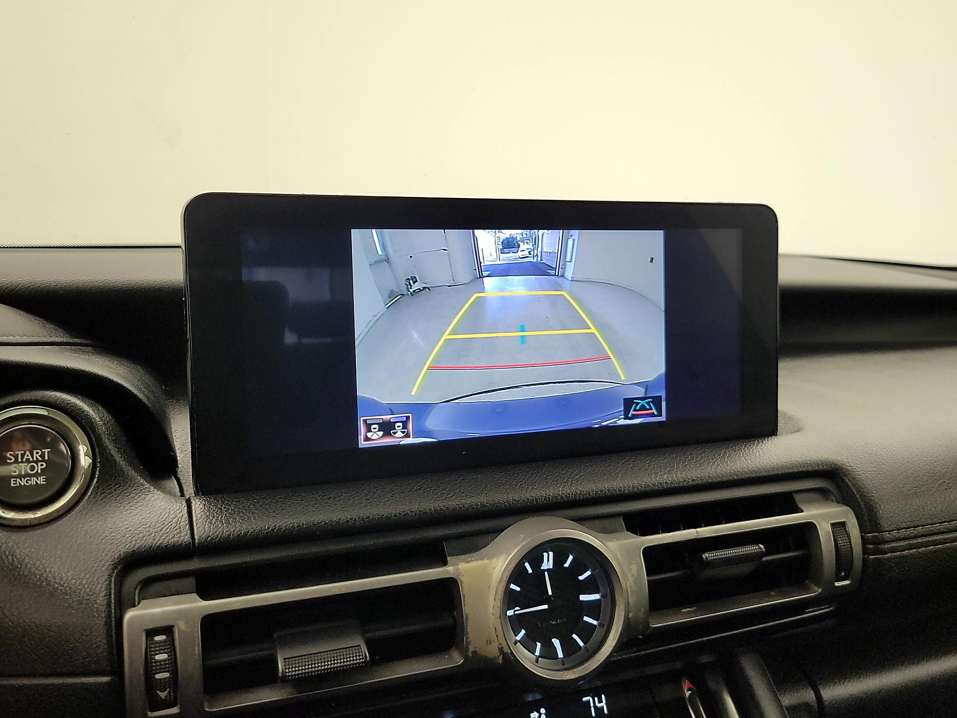 Thumbnail: 2022 Lexus IS - 15