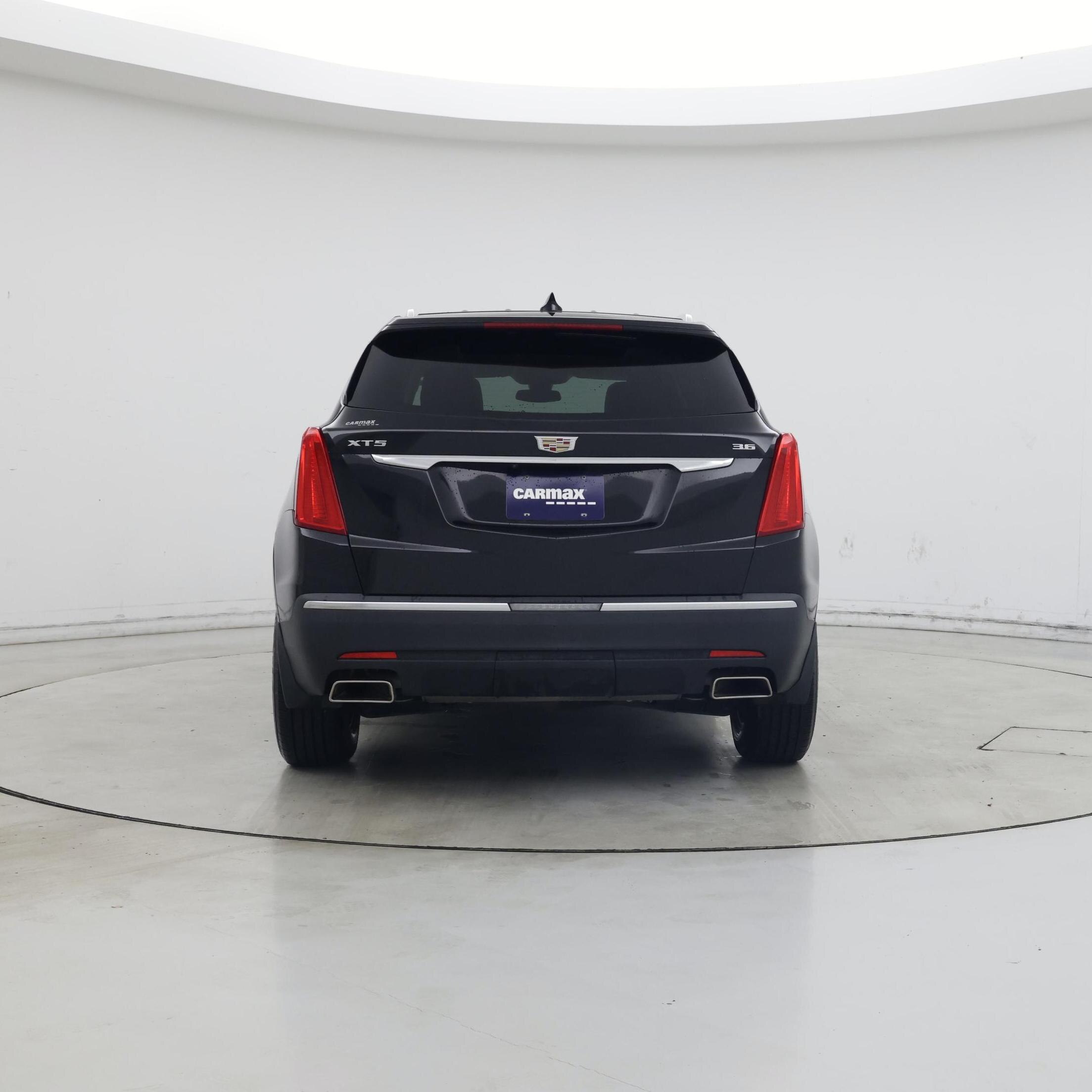 Thumbnail: 2018 Cadillac XT5 - 6