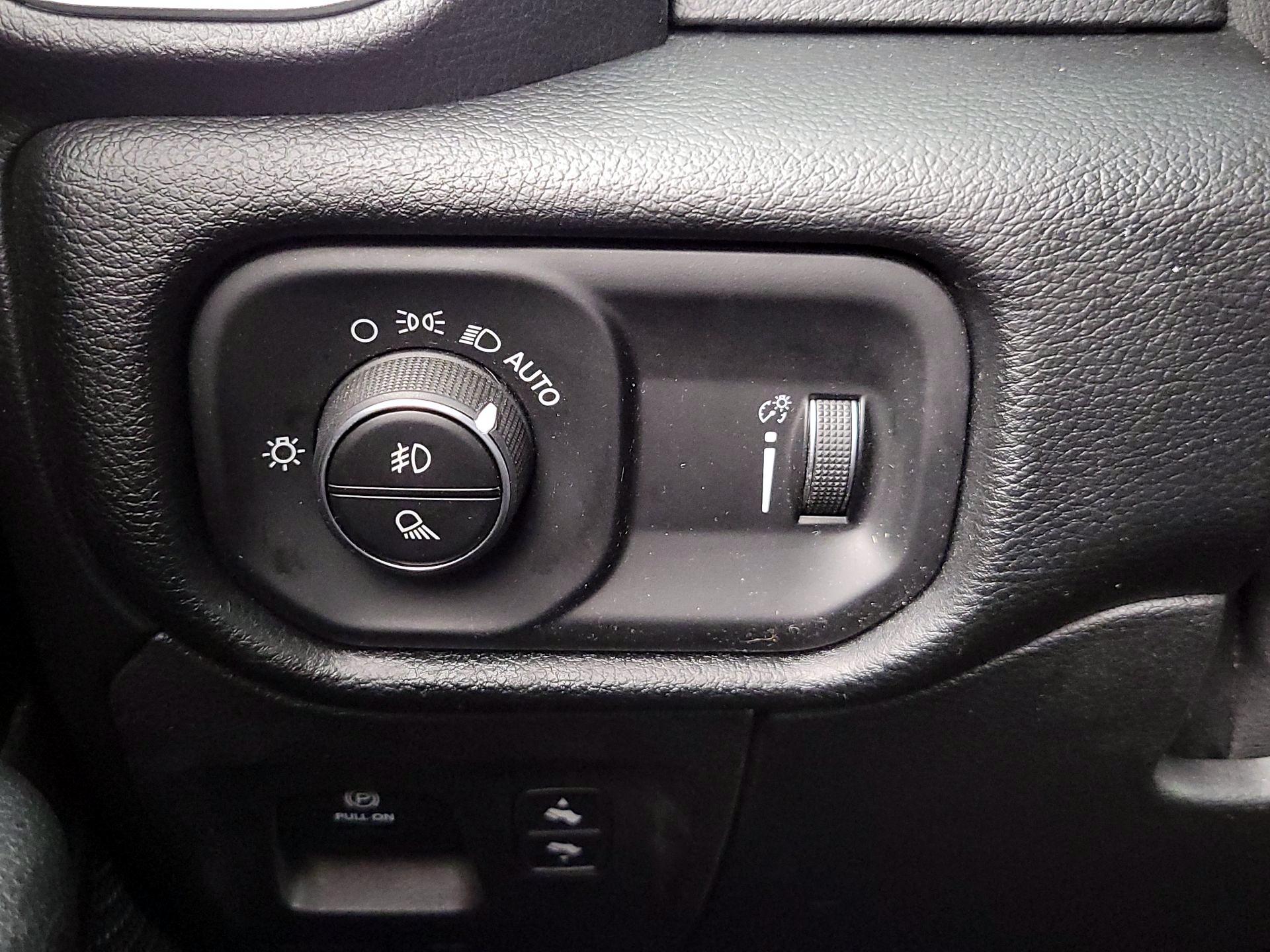 Thumbnail: 2020 RAM 1500 - 13