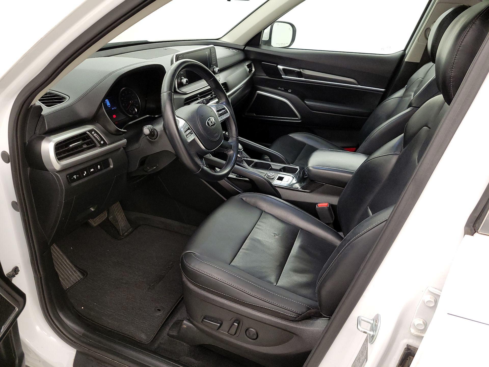 Thumbnail: 2020 Kia Telluride - 11