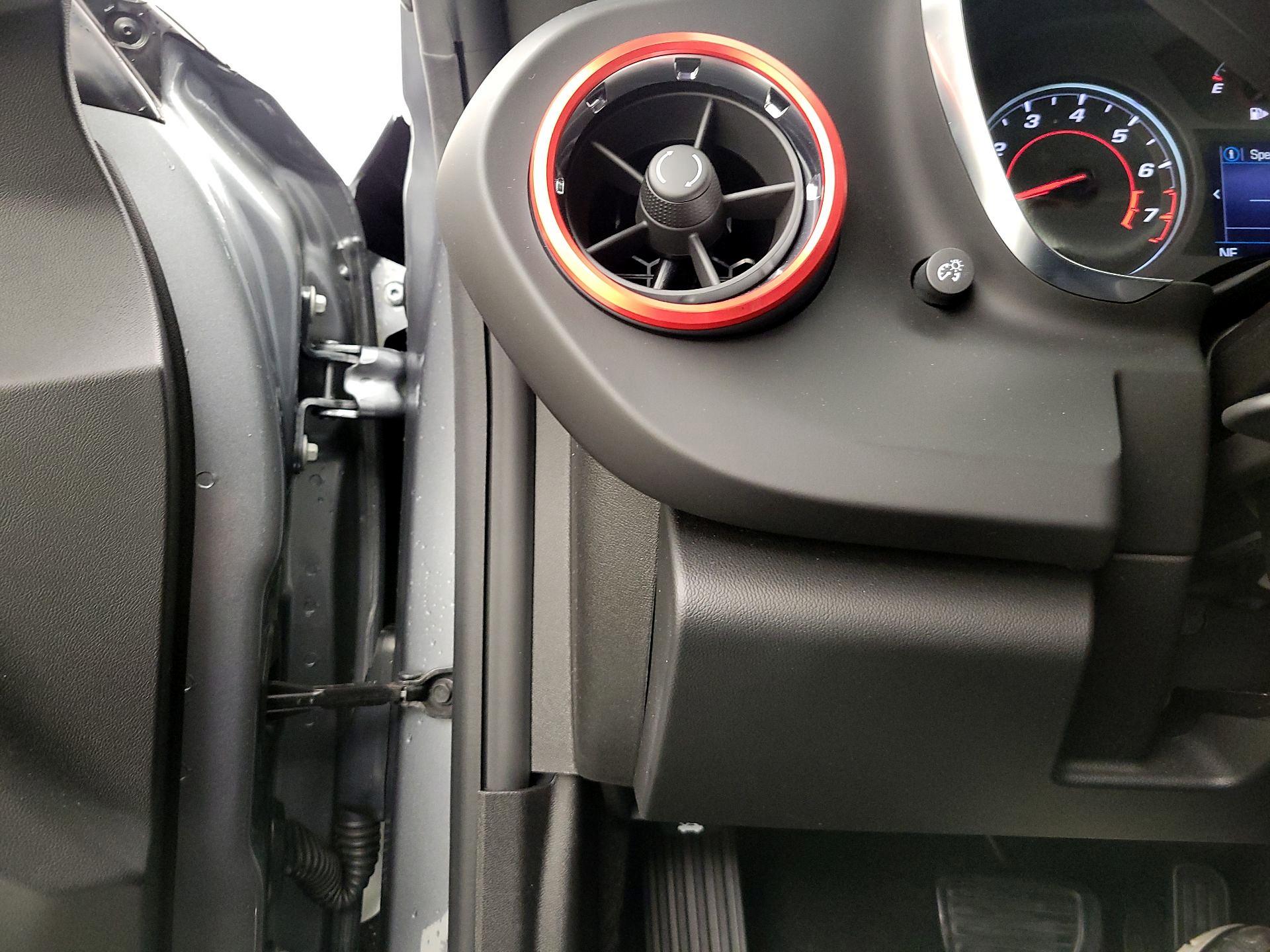 Thumbnail: 2021 Chevrolet Camaro - 13