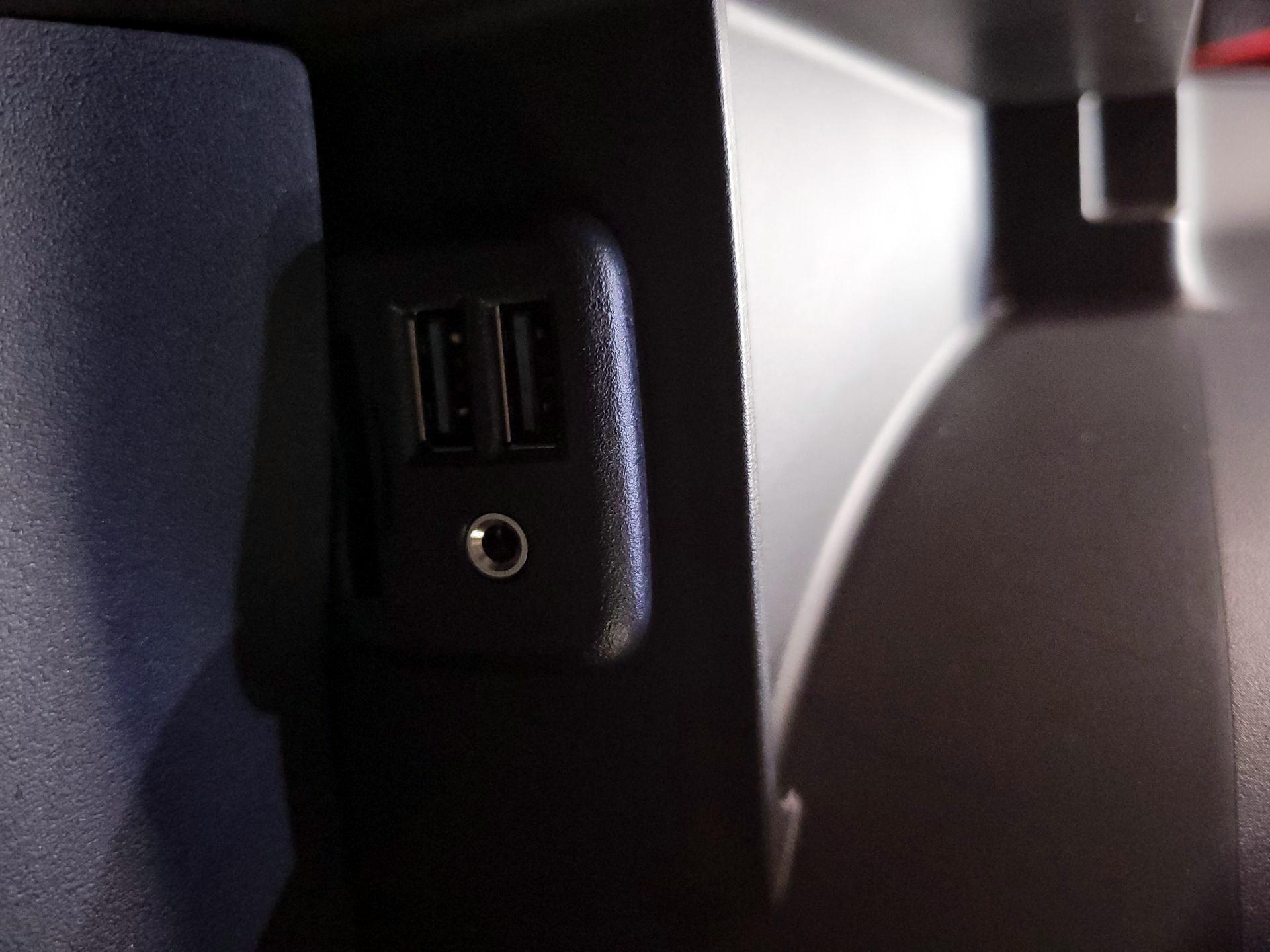 Thumbnail: 2021 Chevrolet Camaro - 18