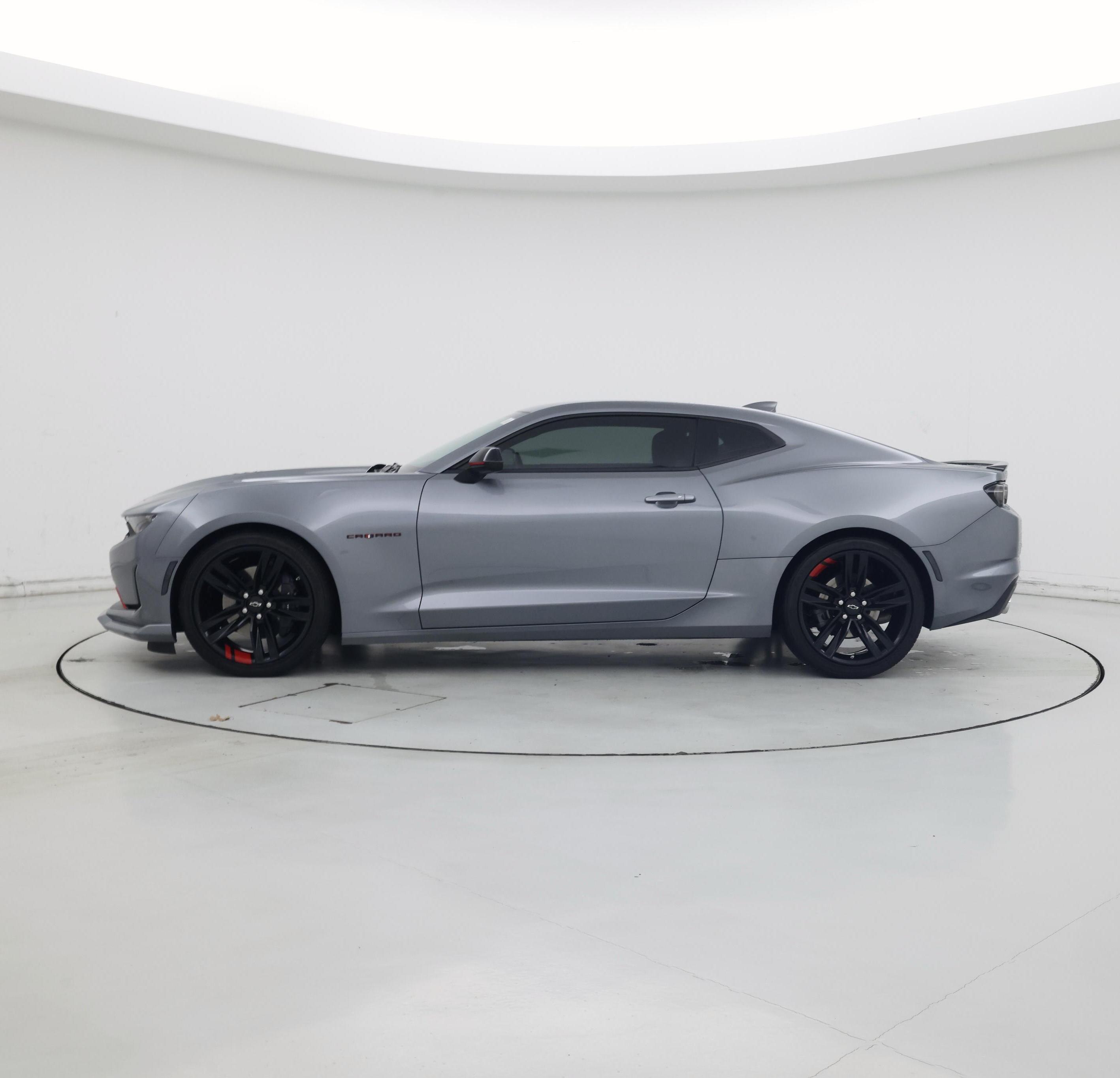 Thumbnail: 2021 Chevrolet Camaro - 3