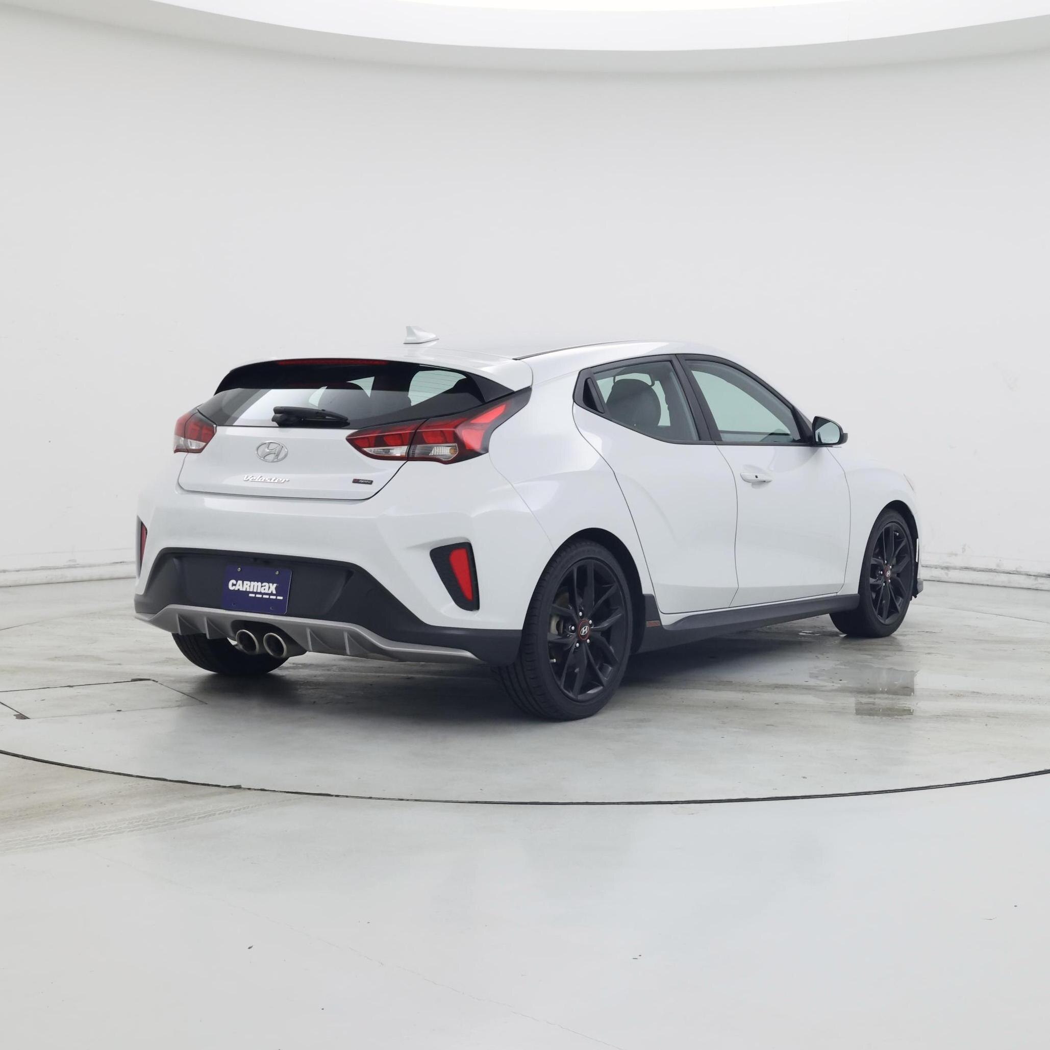 Thumbnail: 2019 Hyundai Veloster - 8