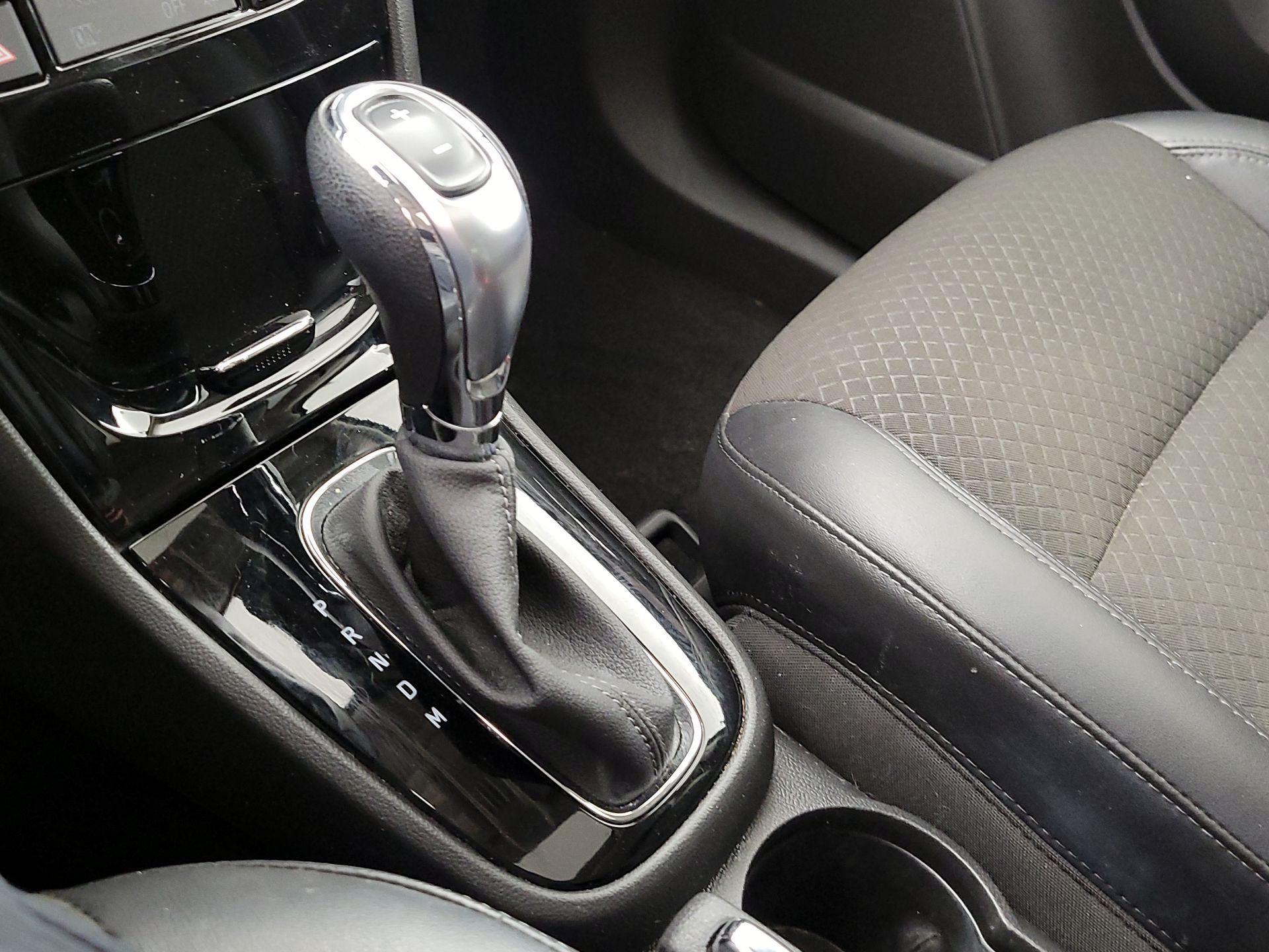 Thumbnail: 2019 Buick Encore - 17