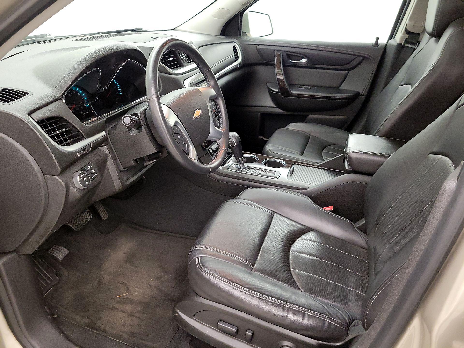 Thumbnail: 2016 Chevrolet Traverse - 11