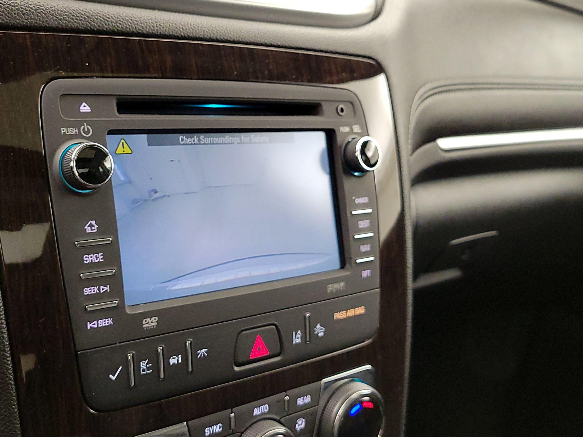 Thumbnail: 2016 Chevrolet Traverse - 15