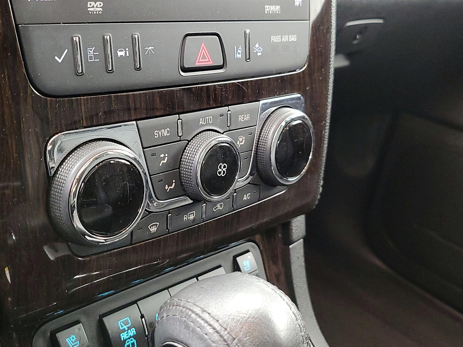 Thumbnail: 2016 Chevrolet Traverse - 17