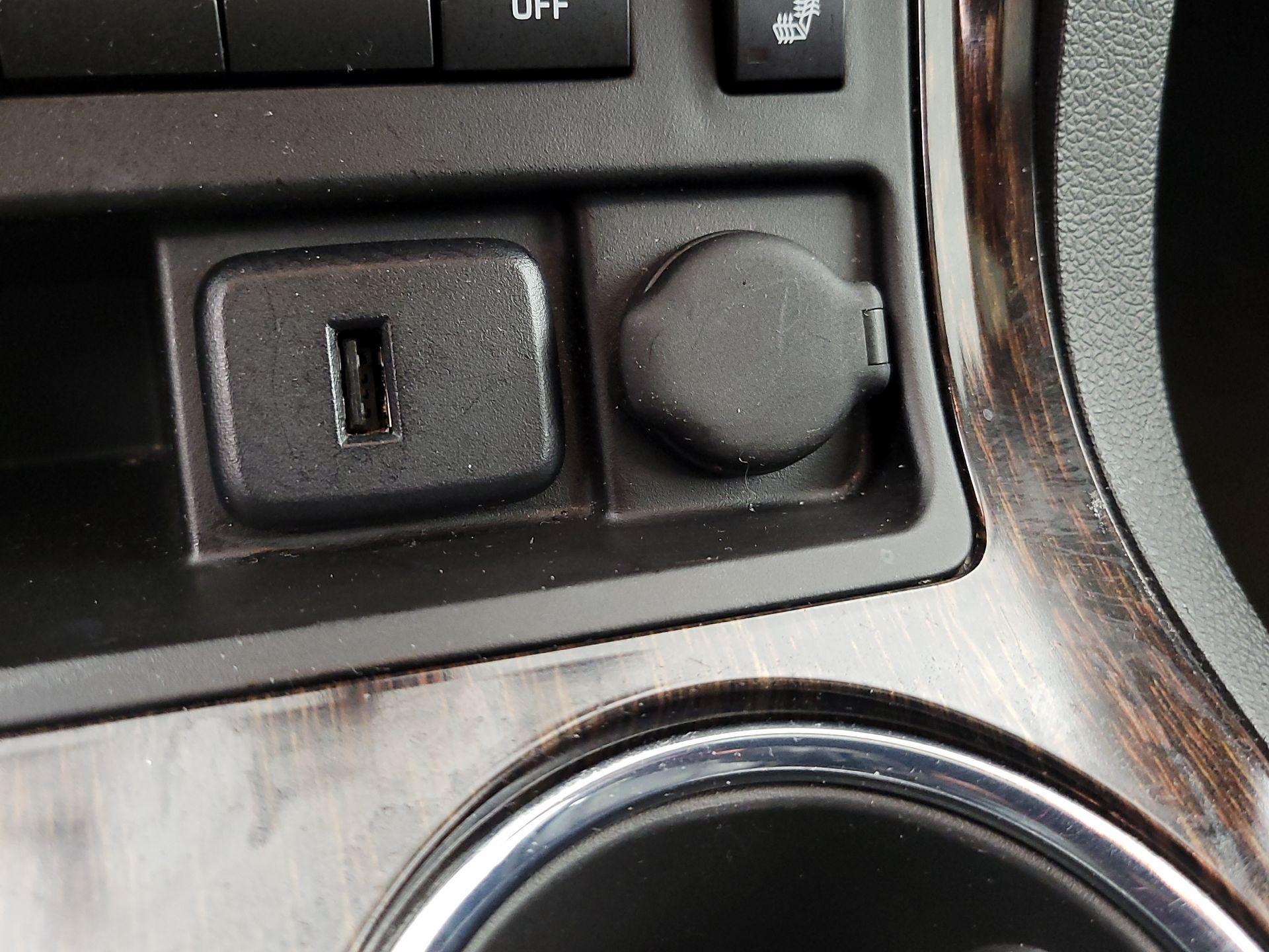 Thumbnail: 2016 Chevrolet Traverse - 19