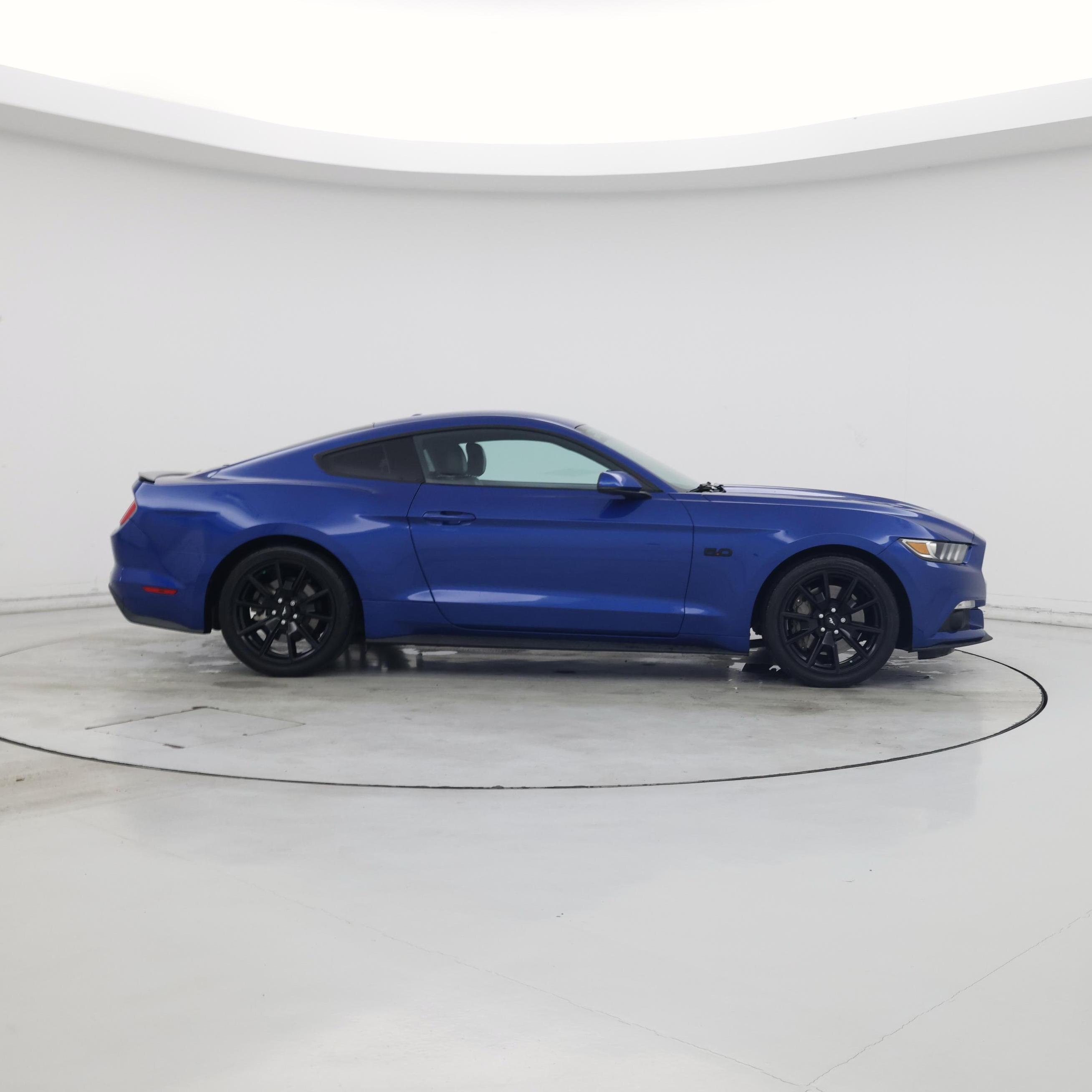 Thumbnail: 2017 Ford Mustang - 7