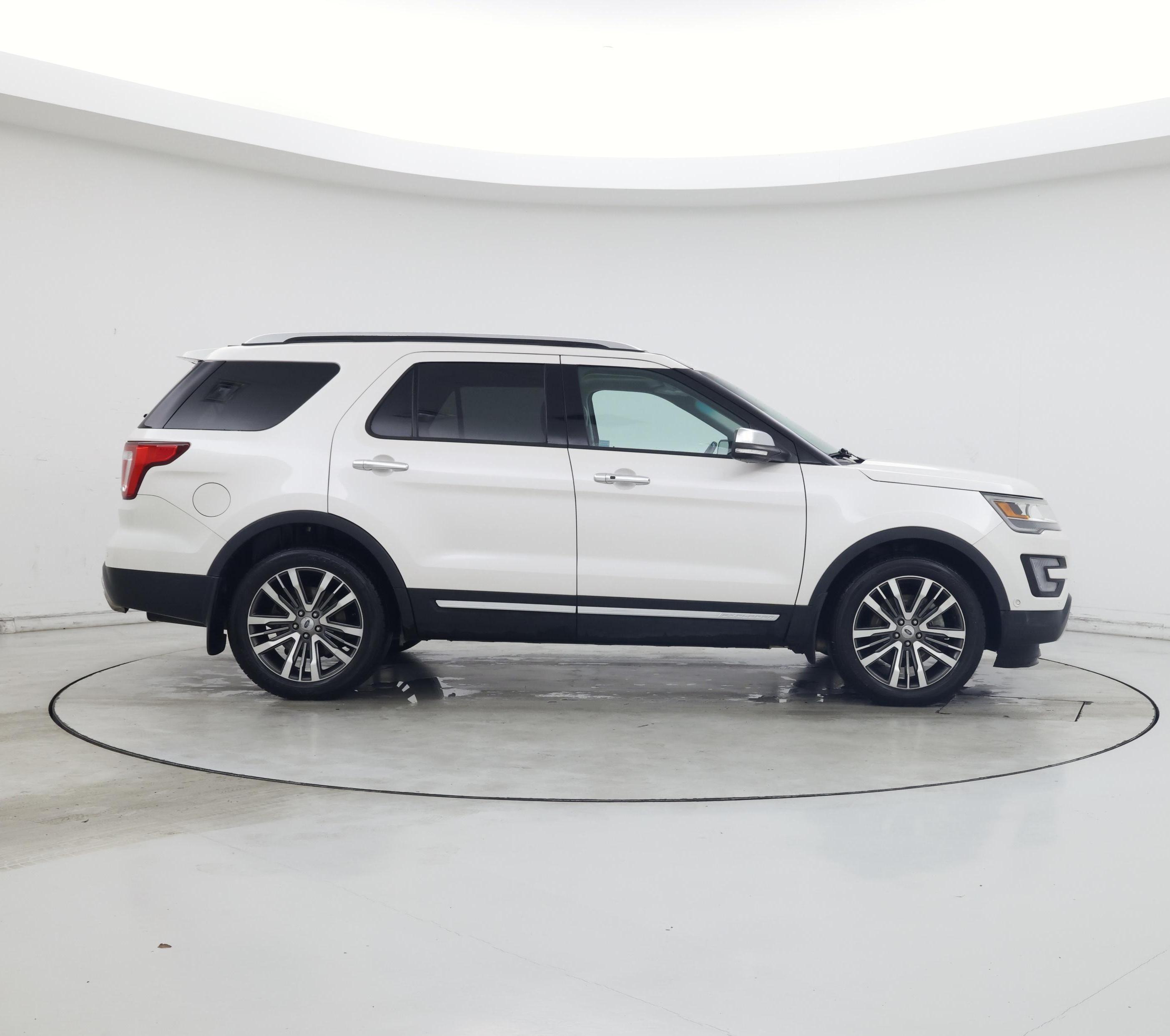 Thumbnail: 2016 Ford Explorer - 7