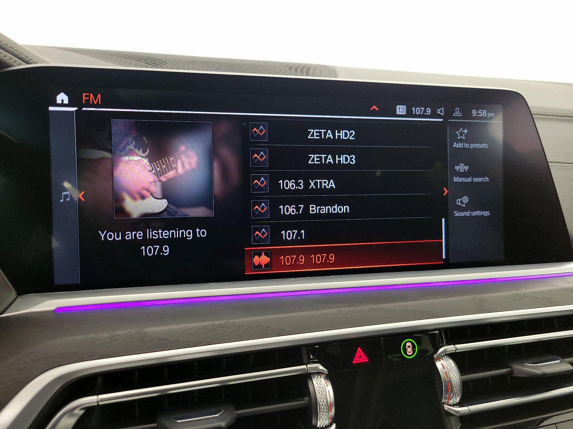 Thumbnail: 2022 BMW X7 - 16