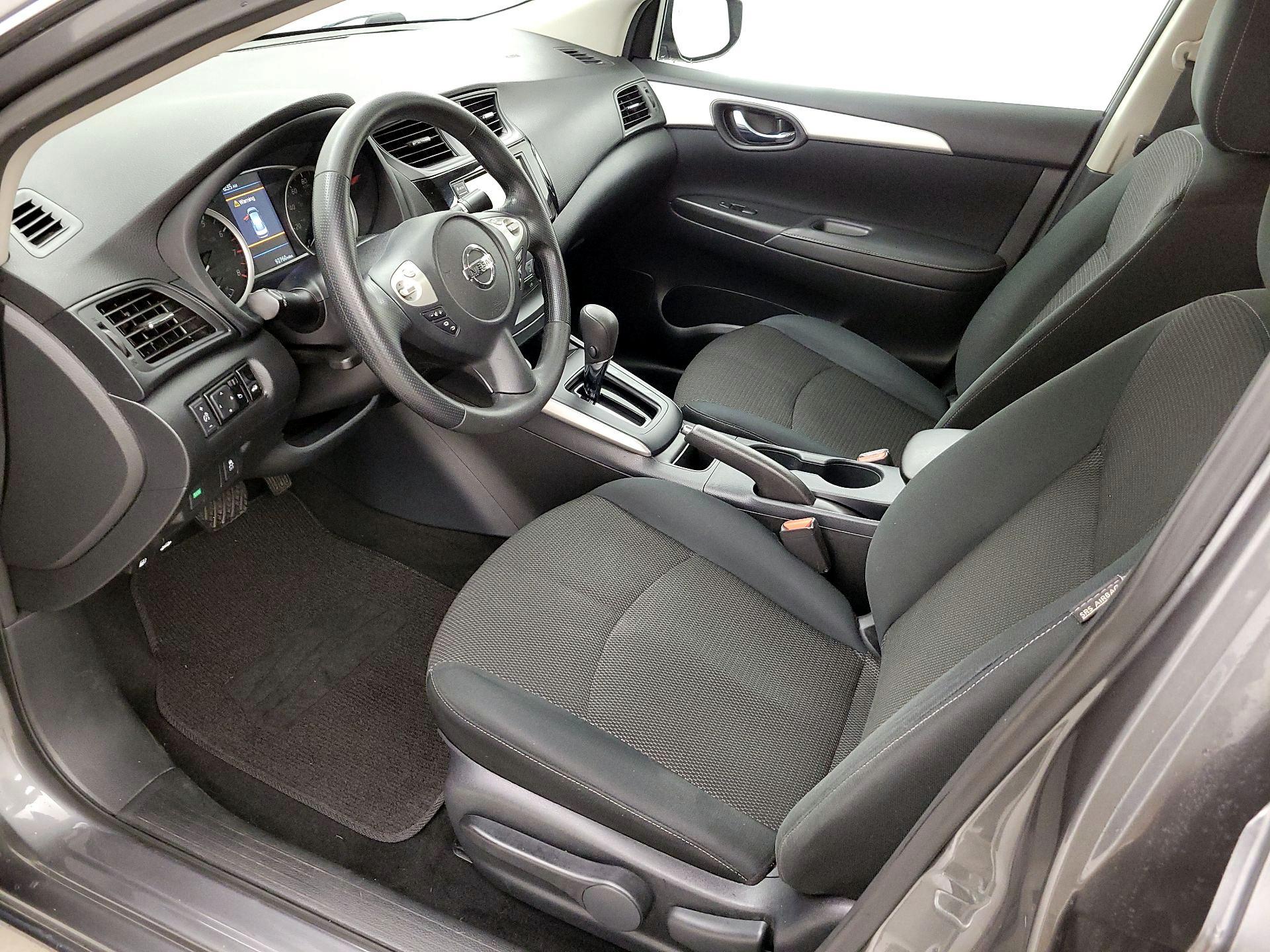 Thumbnail: 2019 Nissan Sentra - 11