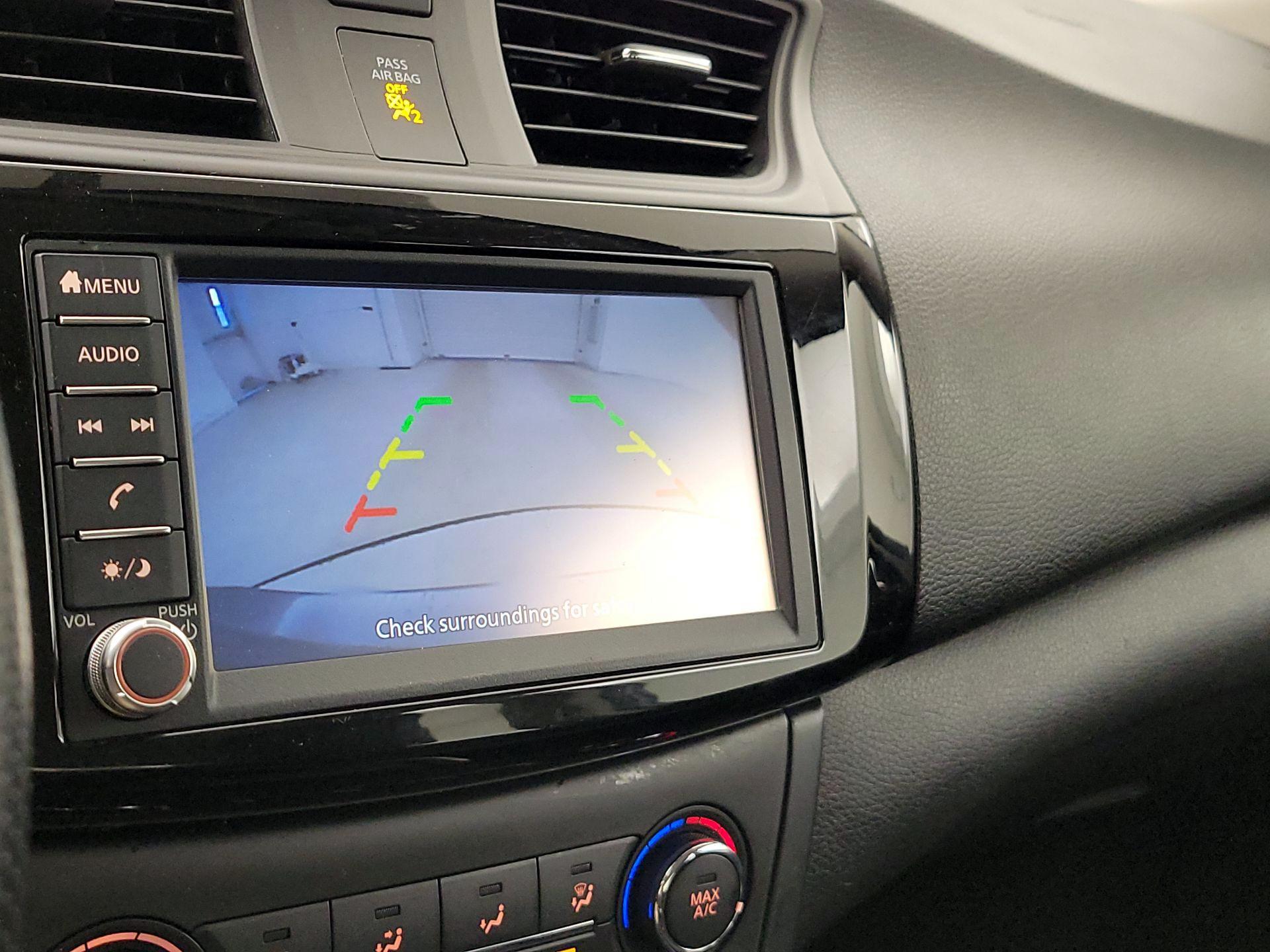 Thumbnail: 2019 Nissan Sentra - 14