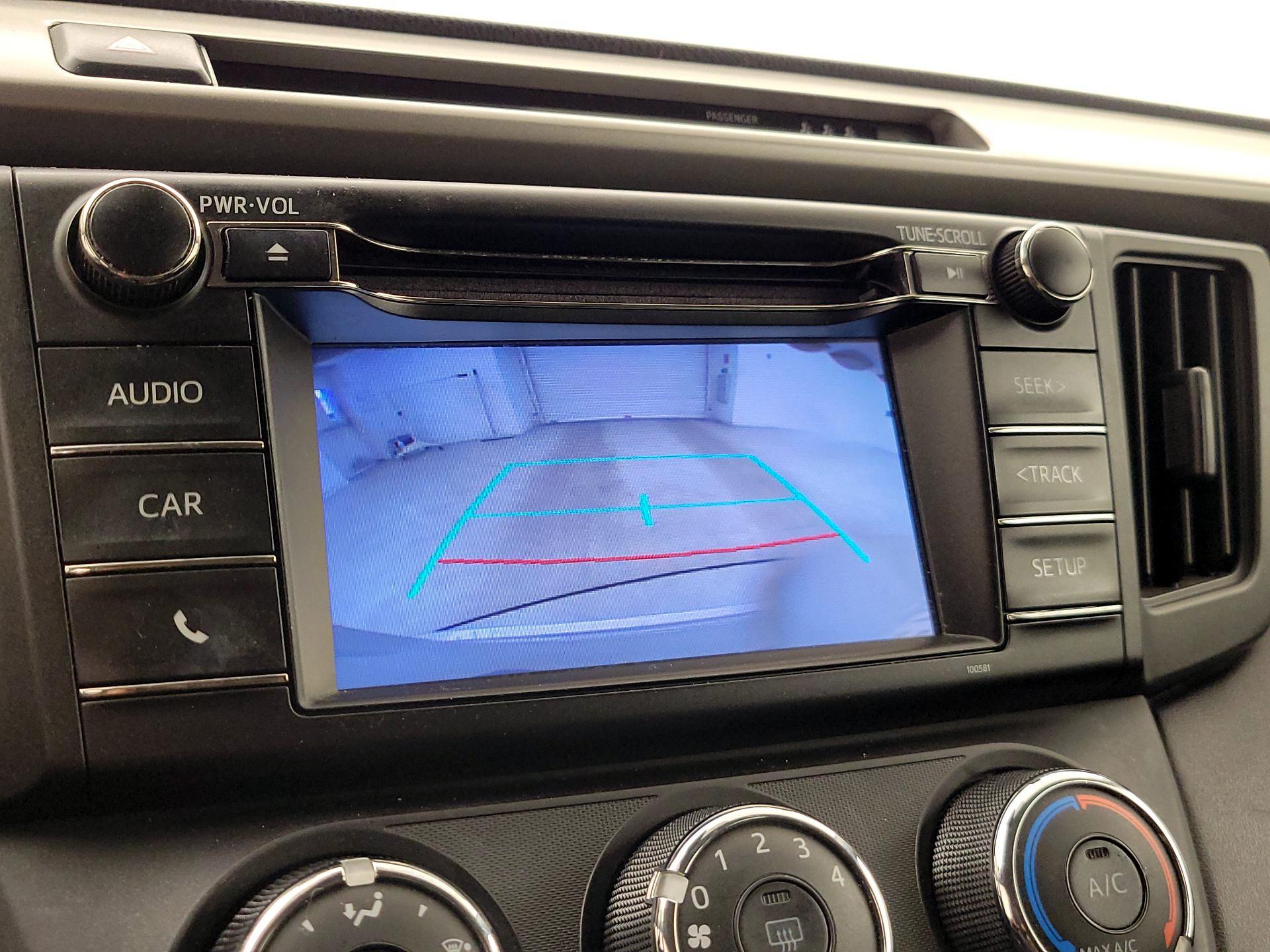 Thumbnail: 2017 Toyota RAV4 - 14