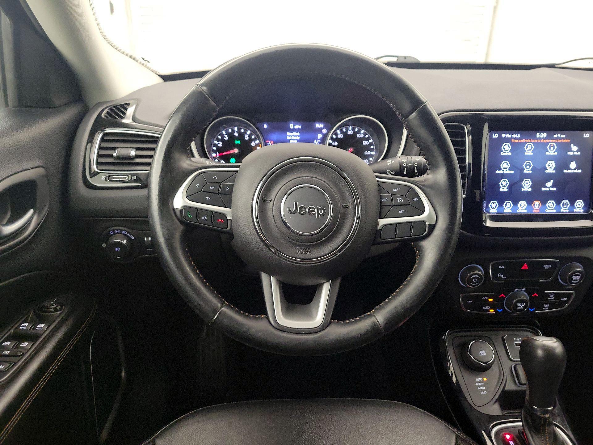 Thumbnail: 2020 Jeep Compass - 10