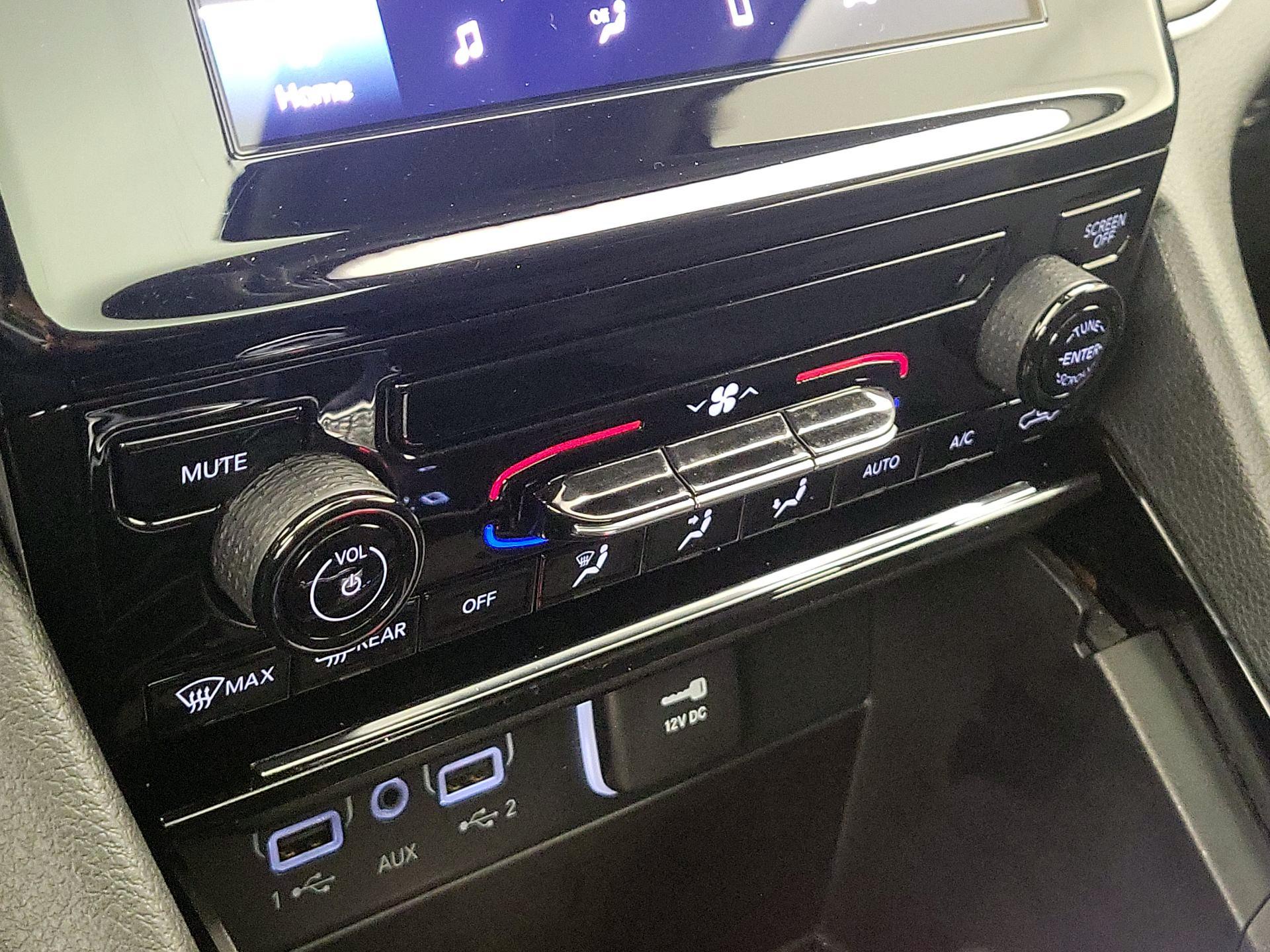 Thumbnail: 2023 Jeep Grand Cherokee - 16