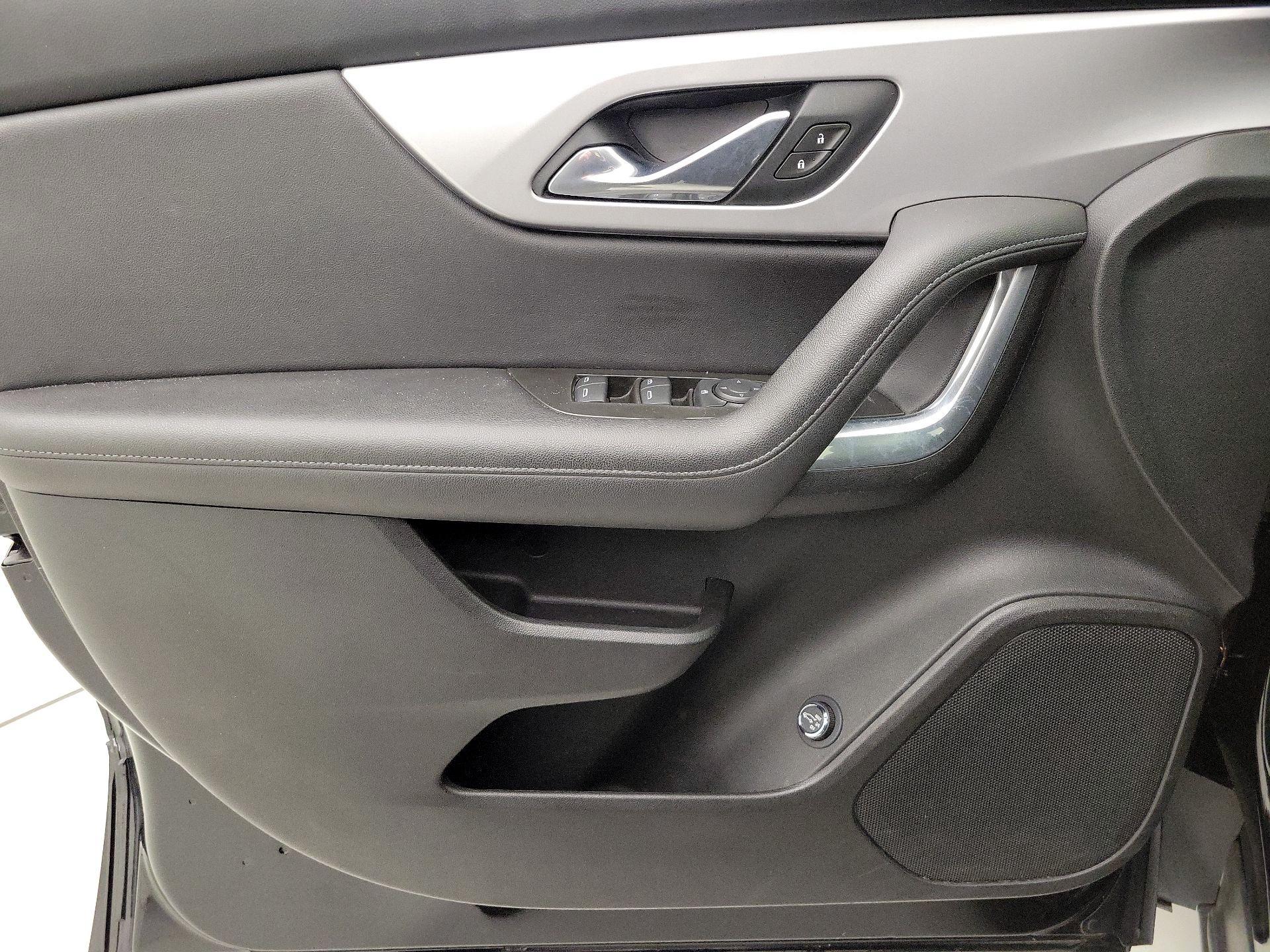 Thumbnail: 2021 Chevrolet Blazer - 12