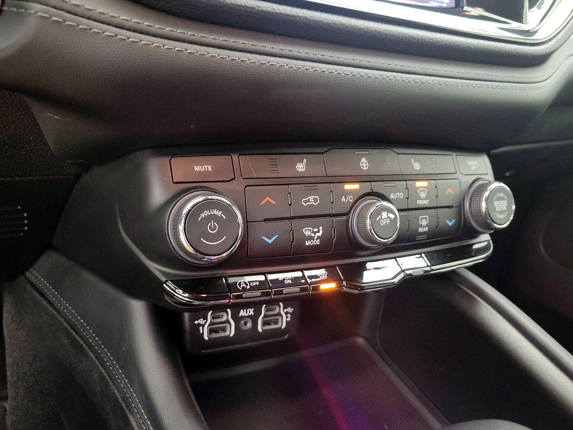 Thumbnail: 2024 Dodge Durango - 16