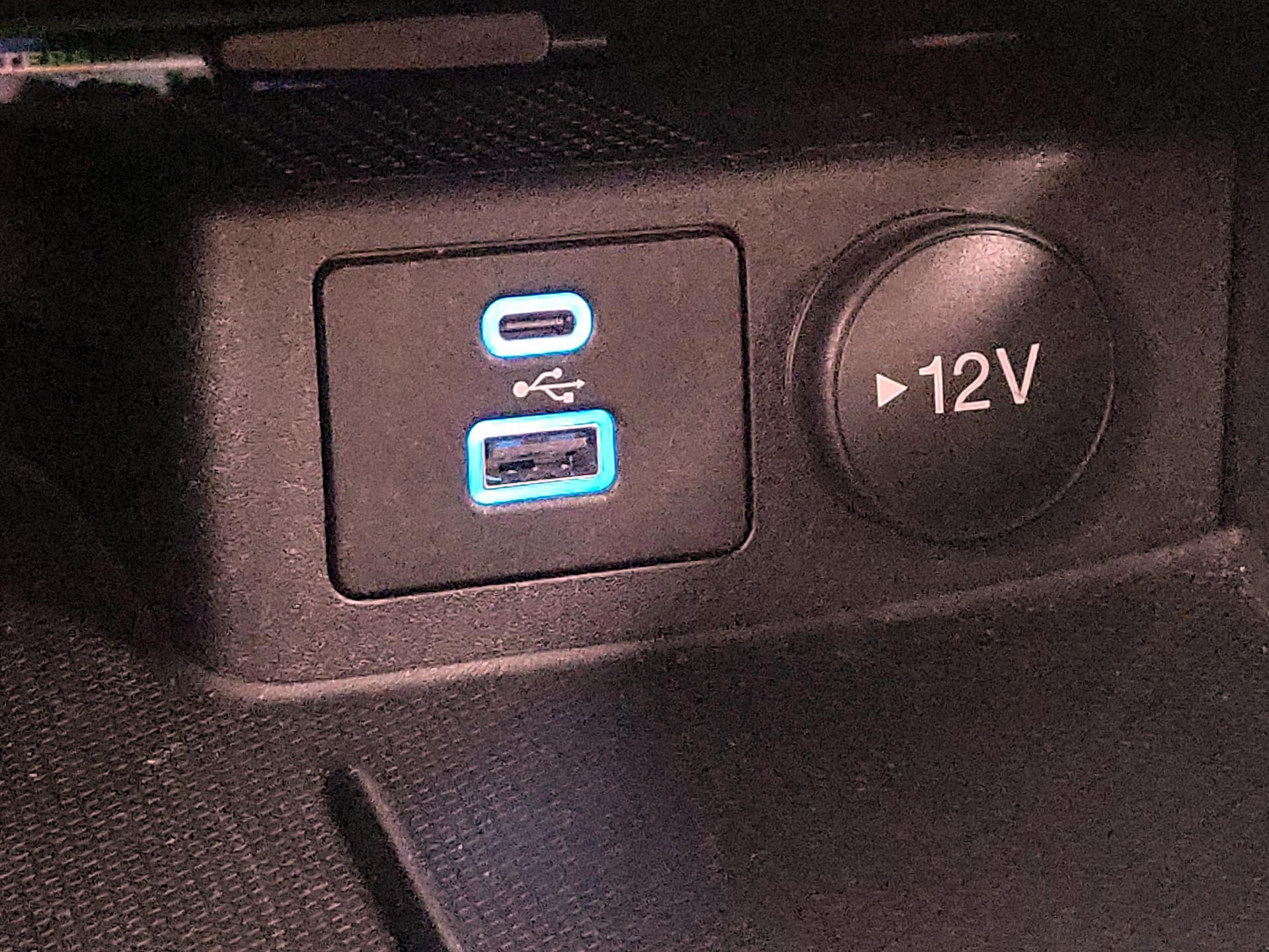 Thumbnail: 2022 Ford Escape - 18