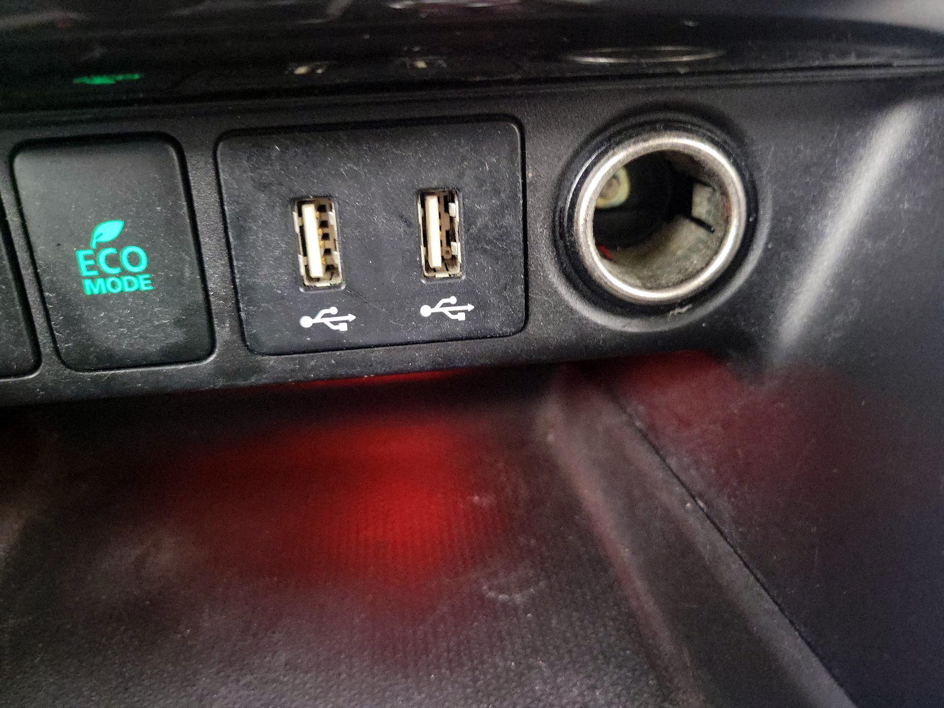 Thumbnail: 2022 Mitsubishi Eclipse Cross - 18