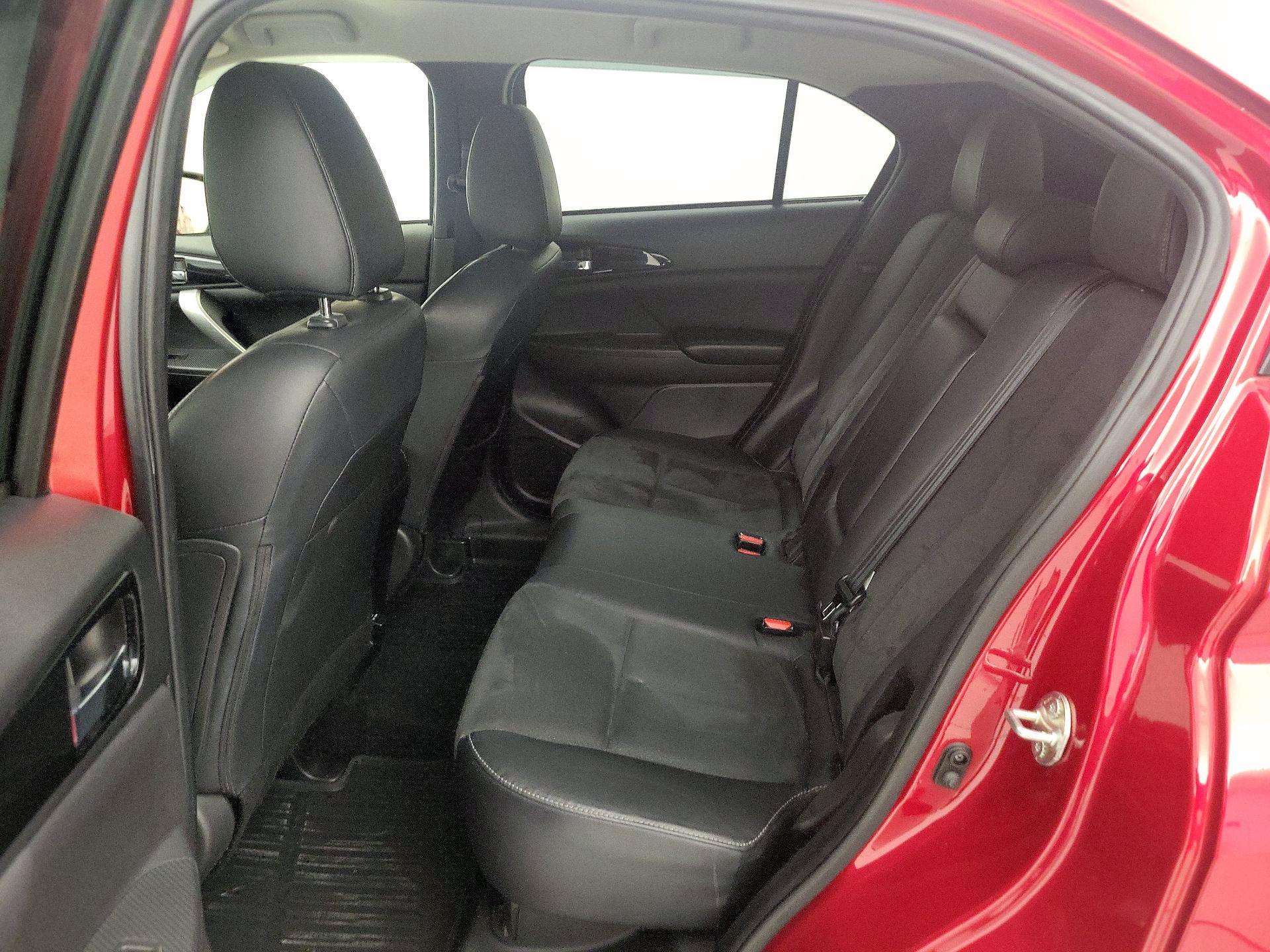 Thumbnail: 2022 Mitsubishi Eclipse Cross - 19