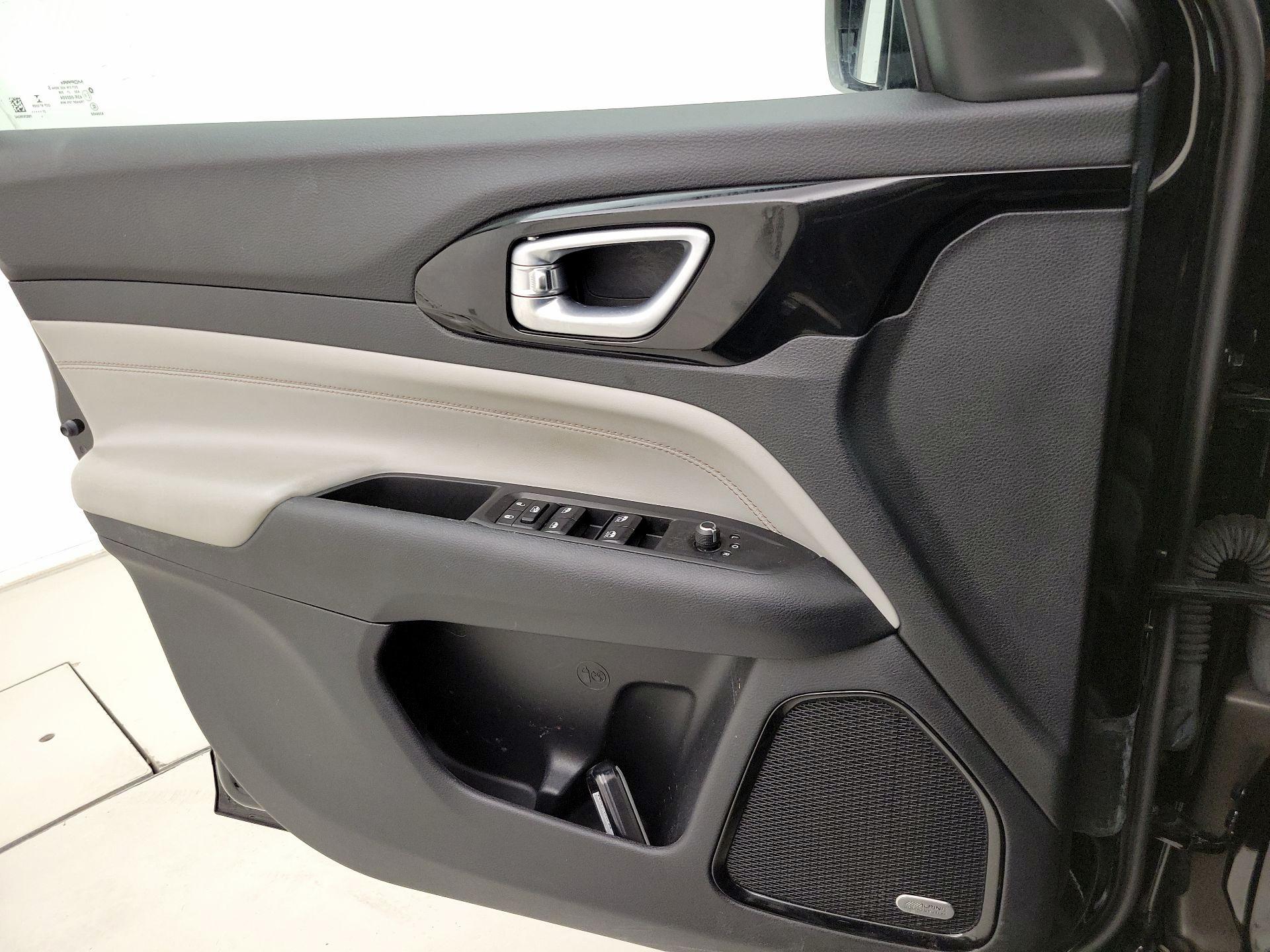 Thumbnail: 2022 Jeep Compass - 12