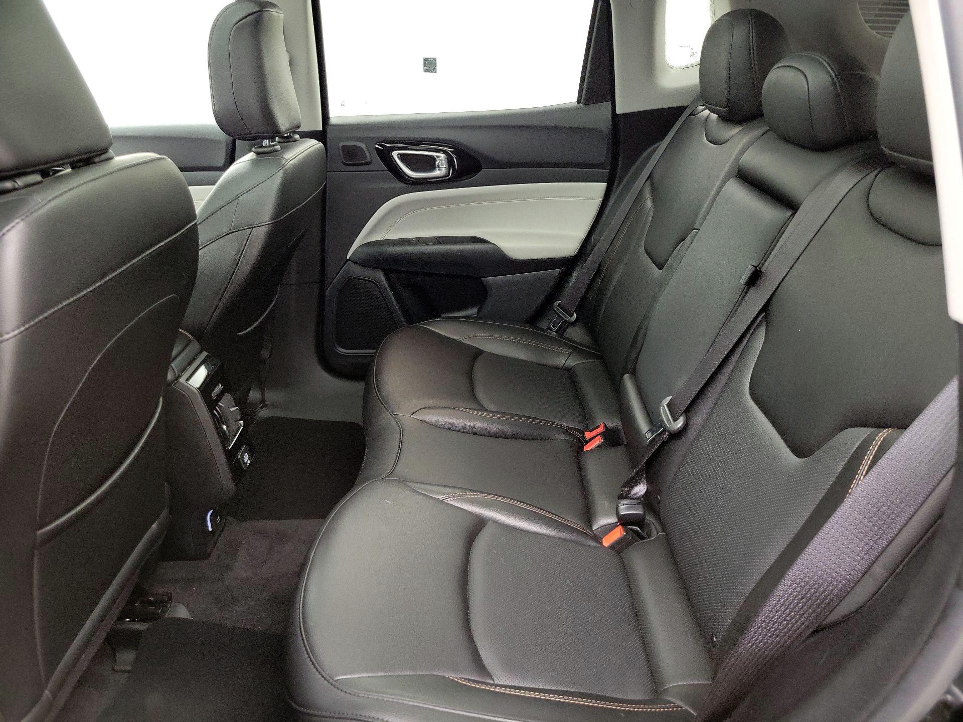 Thumbnail: 2022 Jeep Compass - 20