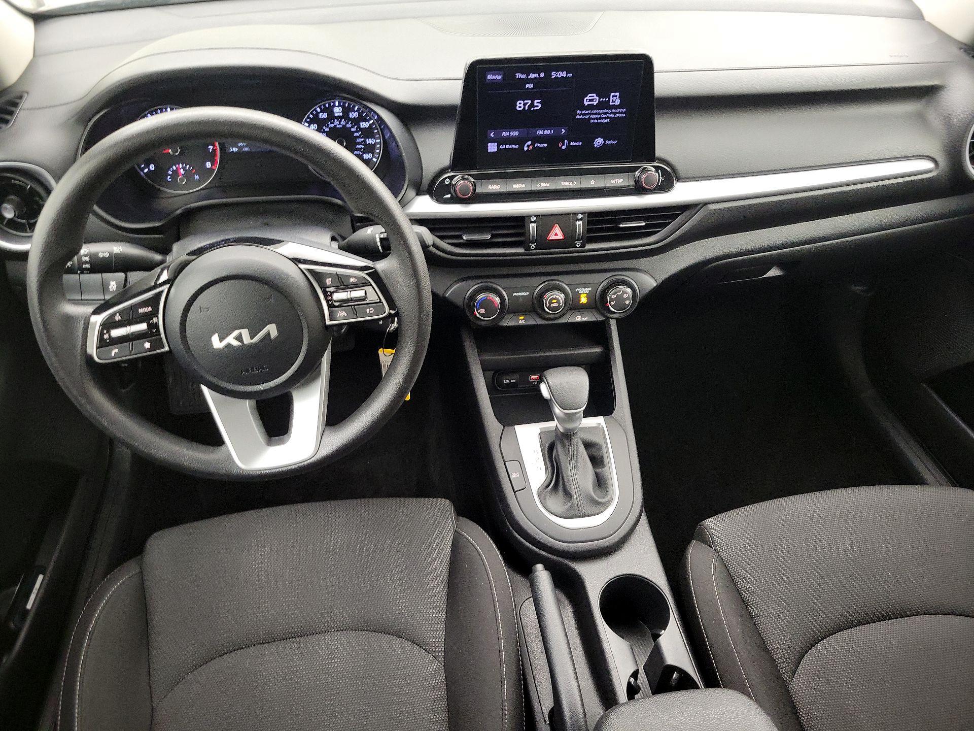 Thumbnail: 2024 Kia Forte - 9