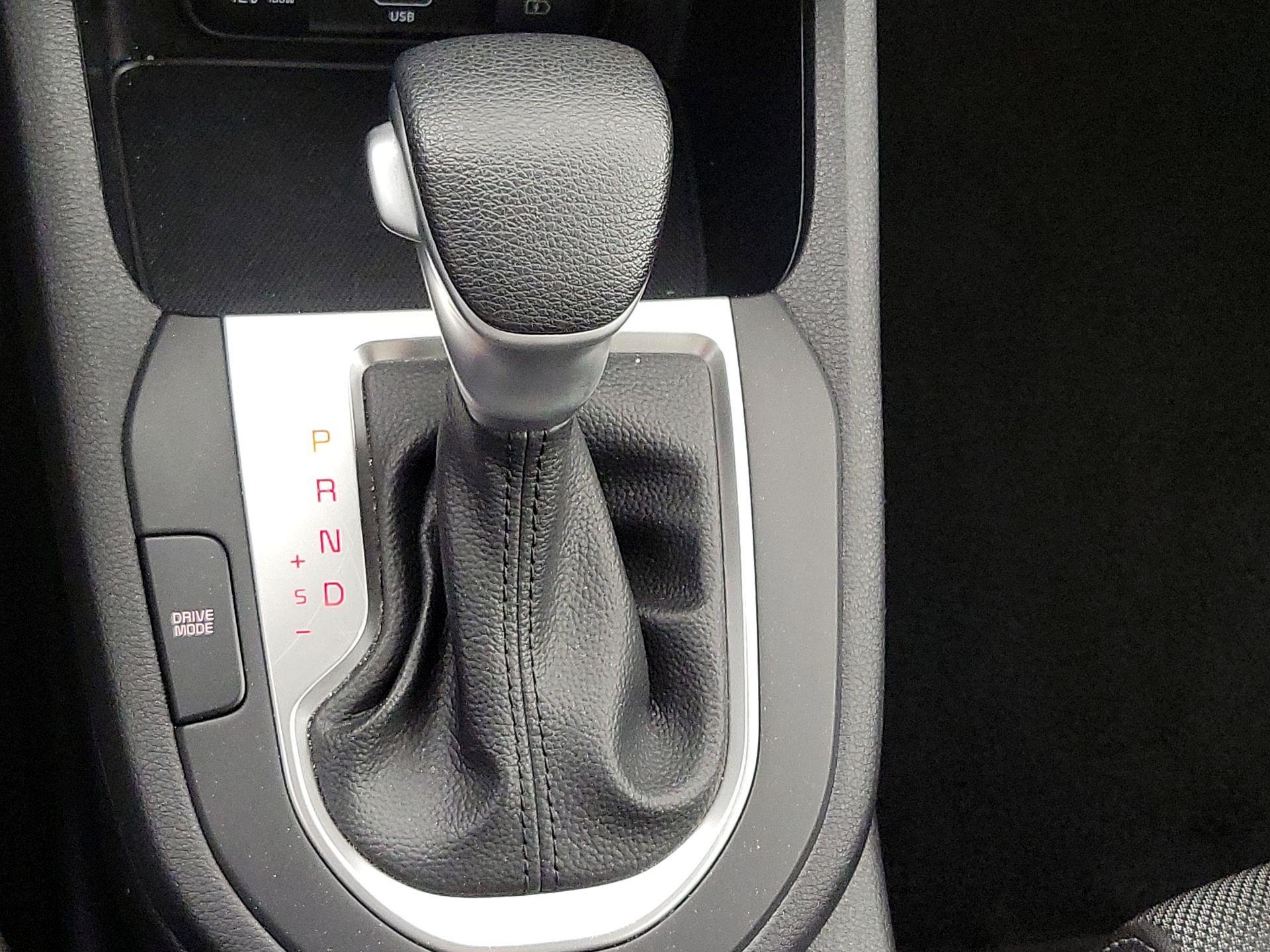 Thumbnail: 2024 Kia Forte - 17