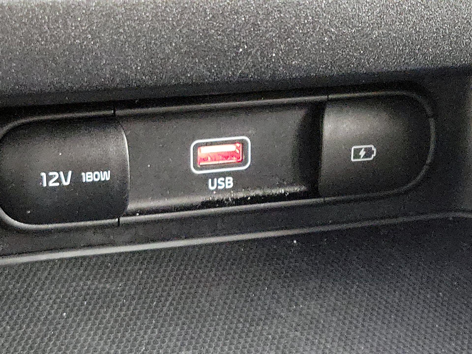 Thumbnail: 2024 Kia Forte - 18