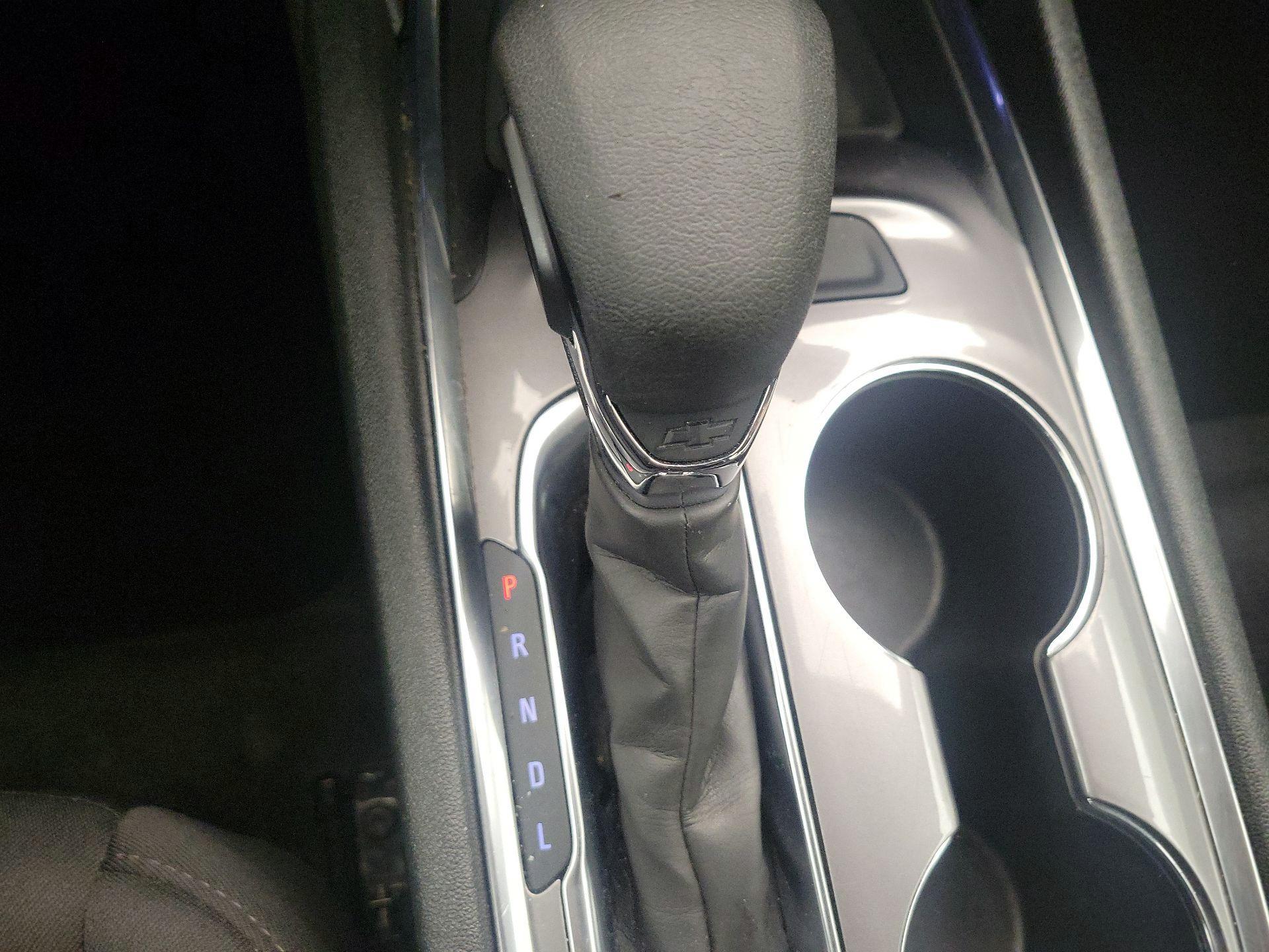 Thumbnail: 2023 Chevrolet Malibu - 17