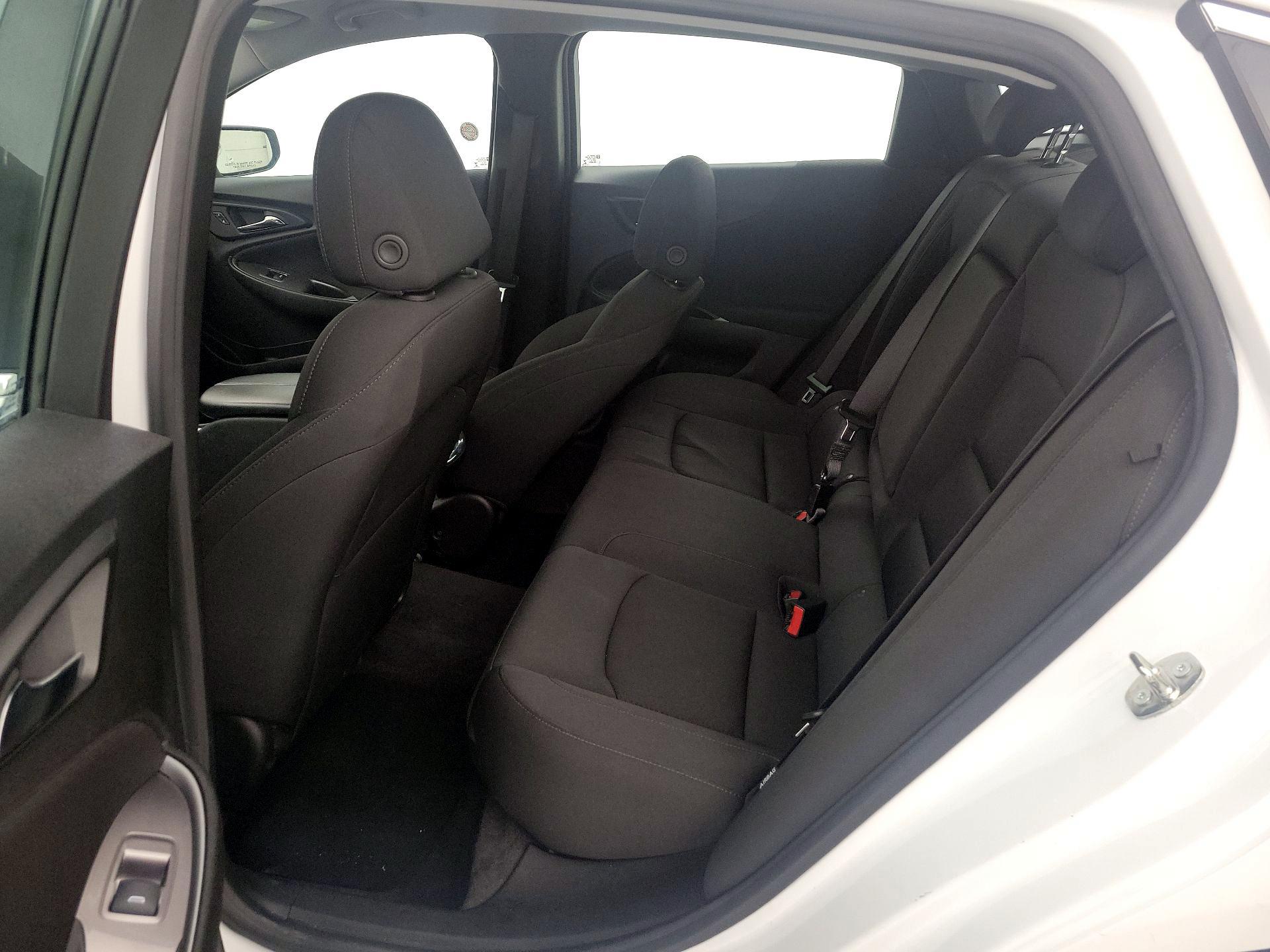 Thumbnail: 2023 Chevrolet Malibu - 19