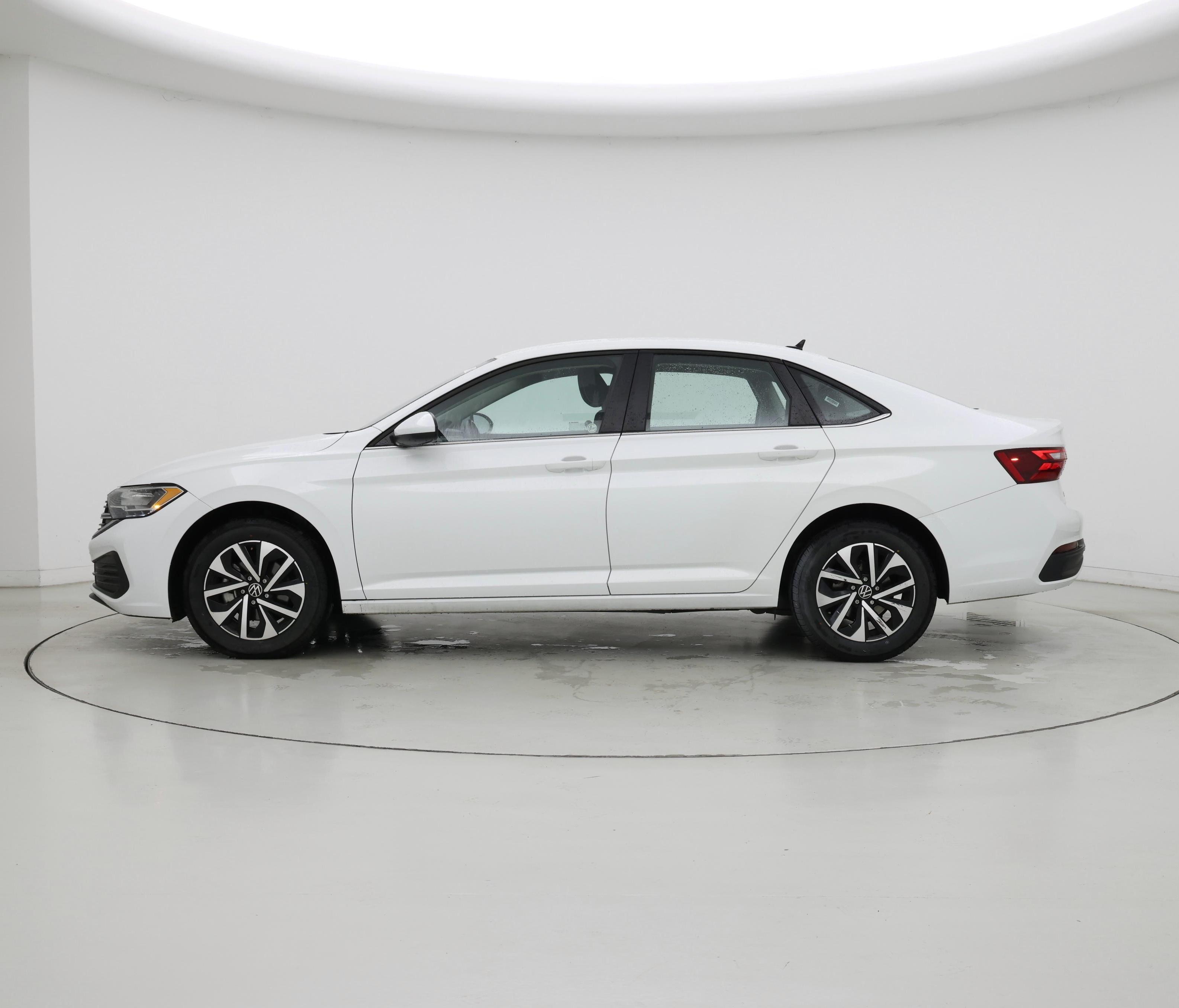 Thumbnail: 2024 Volkswagen Jetta - 3