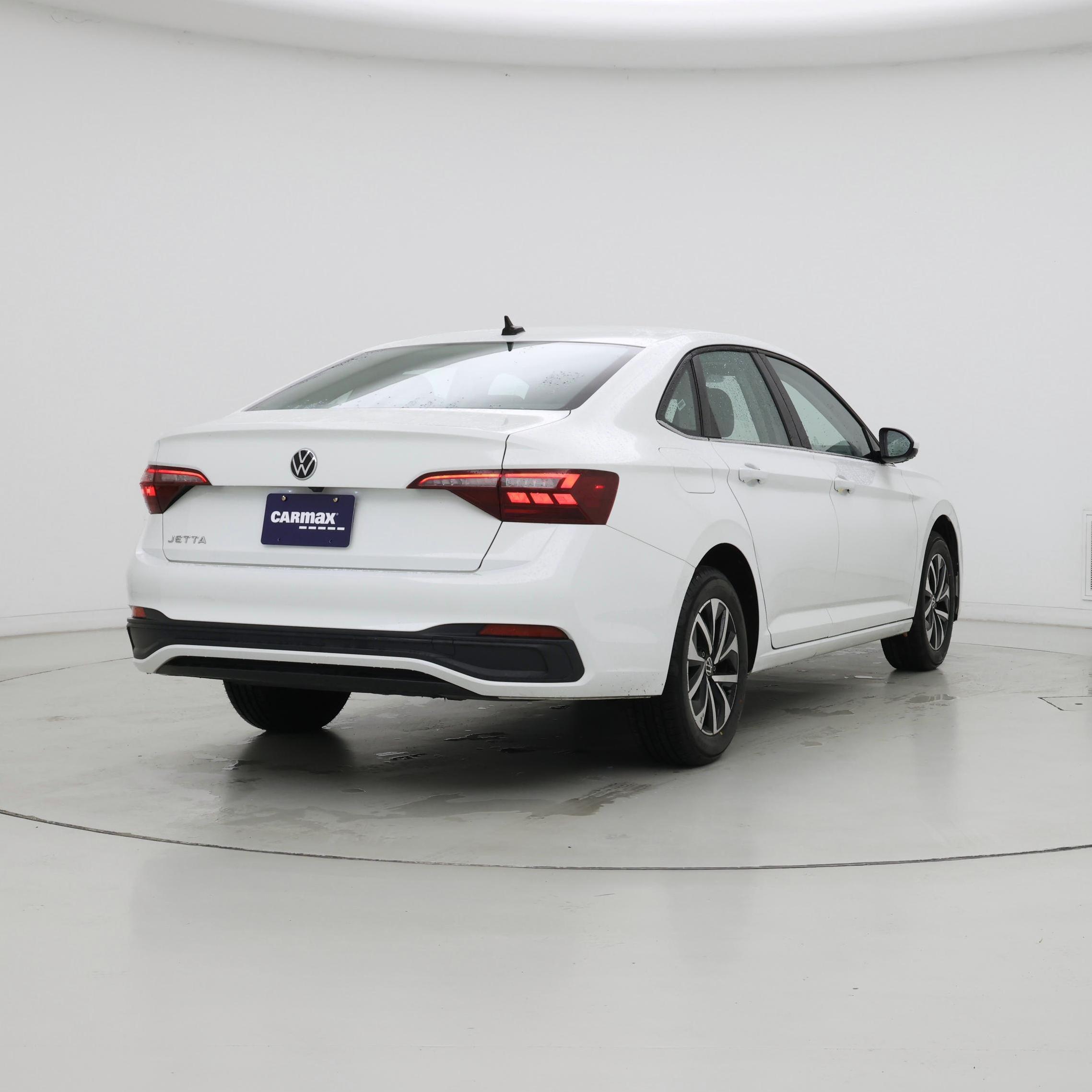 Thumbnail: 2024 Volkswagen Jetta - 8