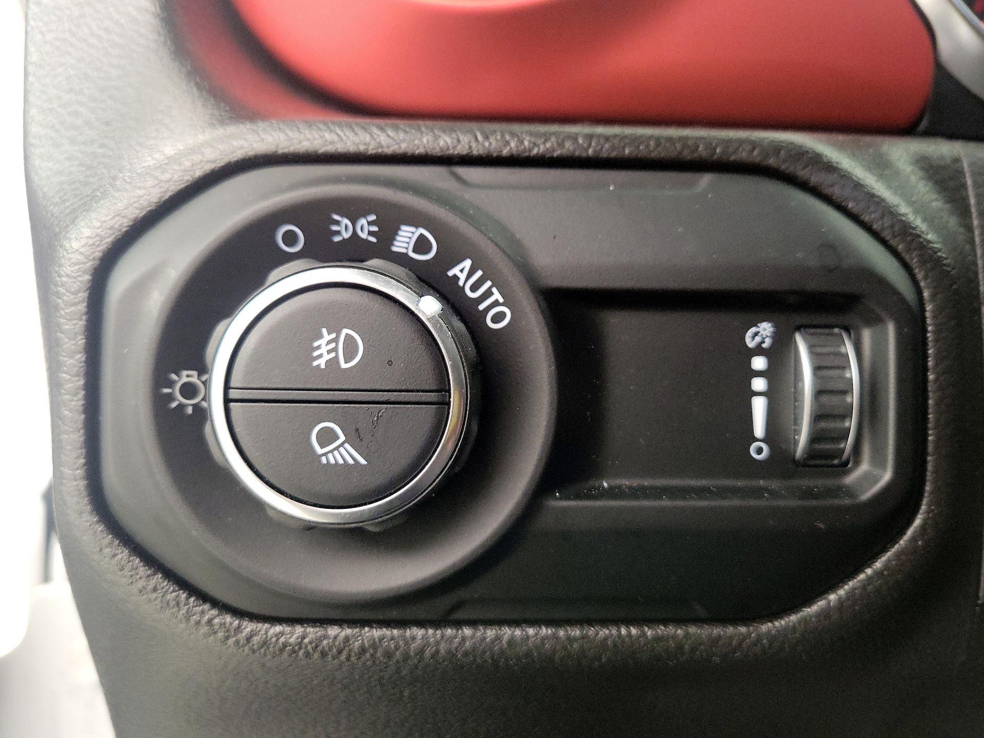 Thumbnail: 2023 Jeep Gladiator - 13