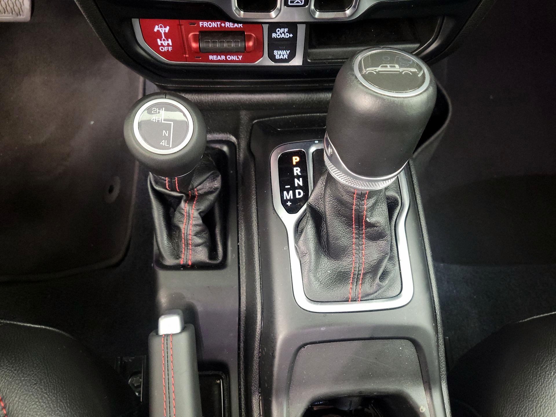 Thumbnail: 2023 Jeep Gladiator - 18