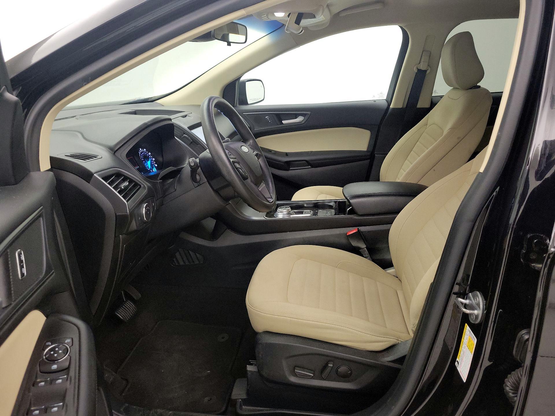 Thumbnail: 2020 Ford Edge - 11