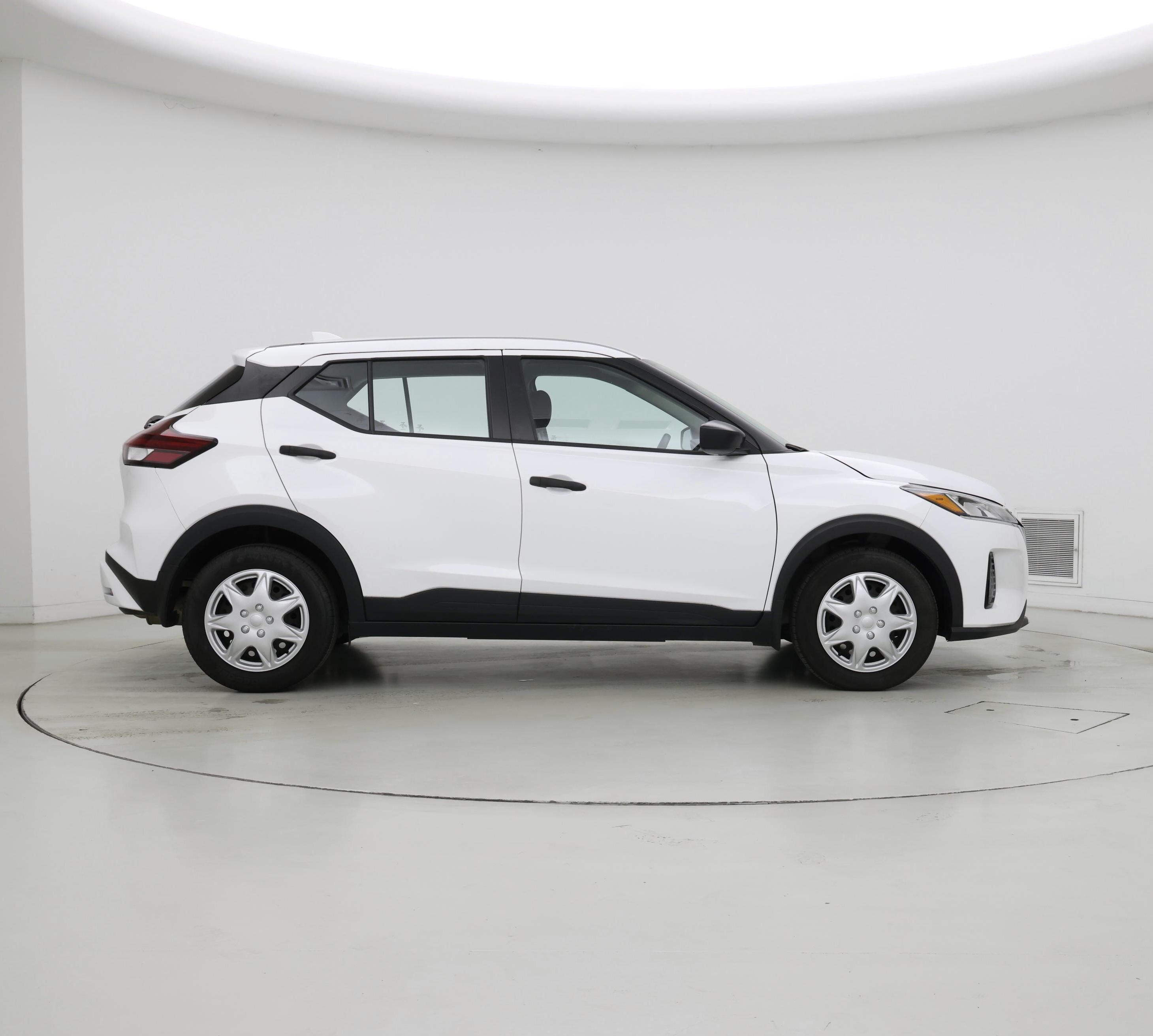 Thumbnail: 2023 Nissan Kicks - 7