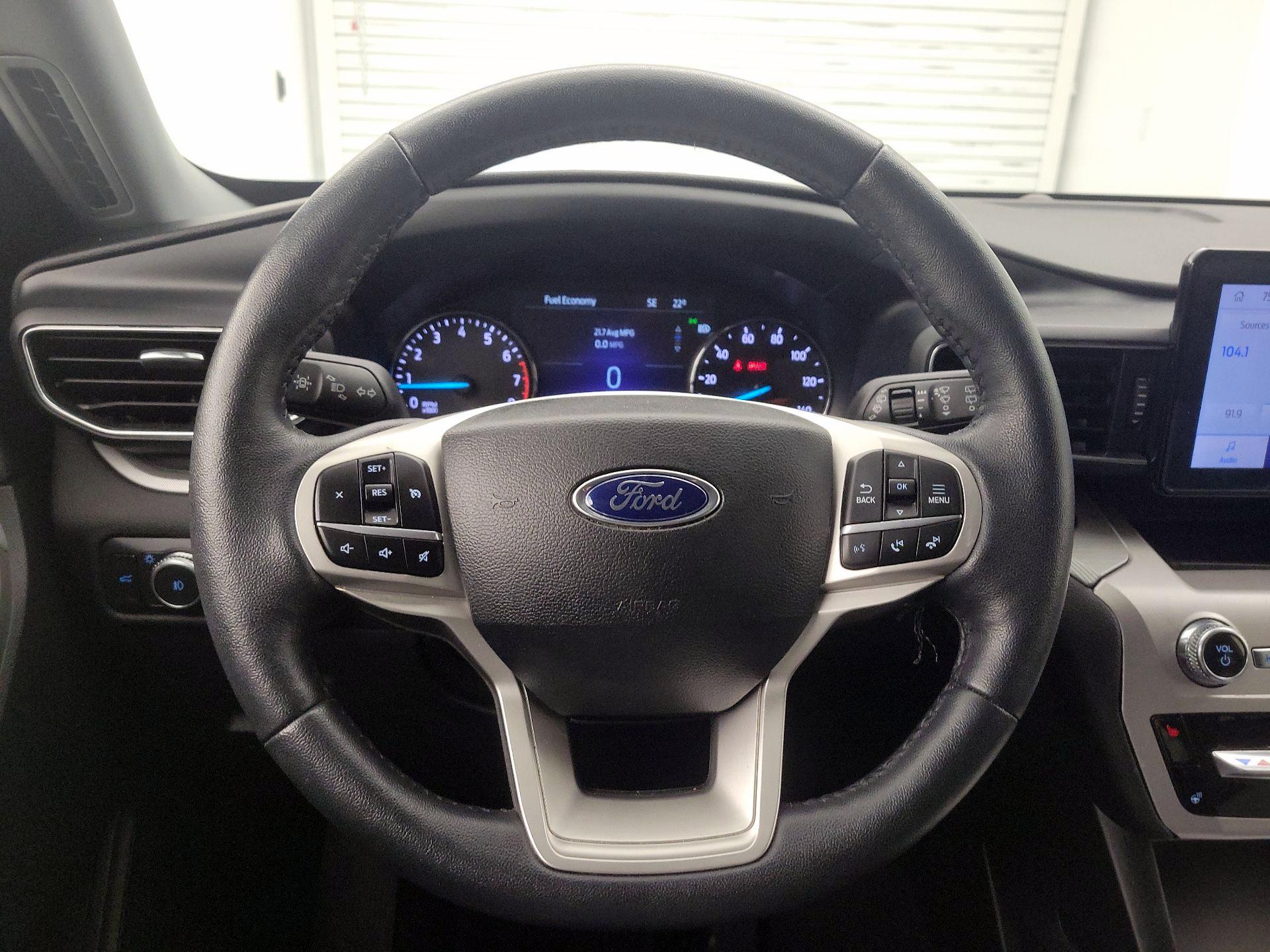 Thumbnail: 2022 Ford Explorer - 10