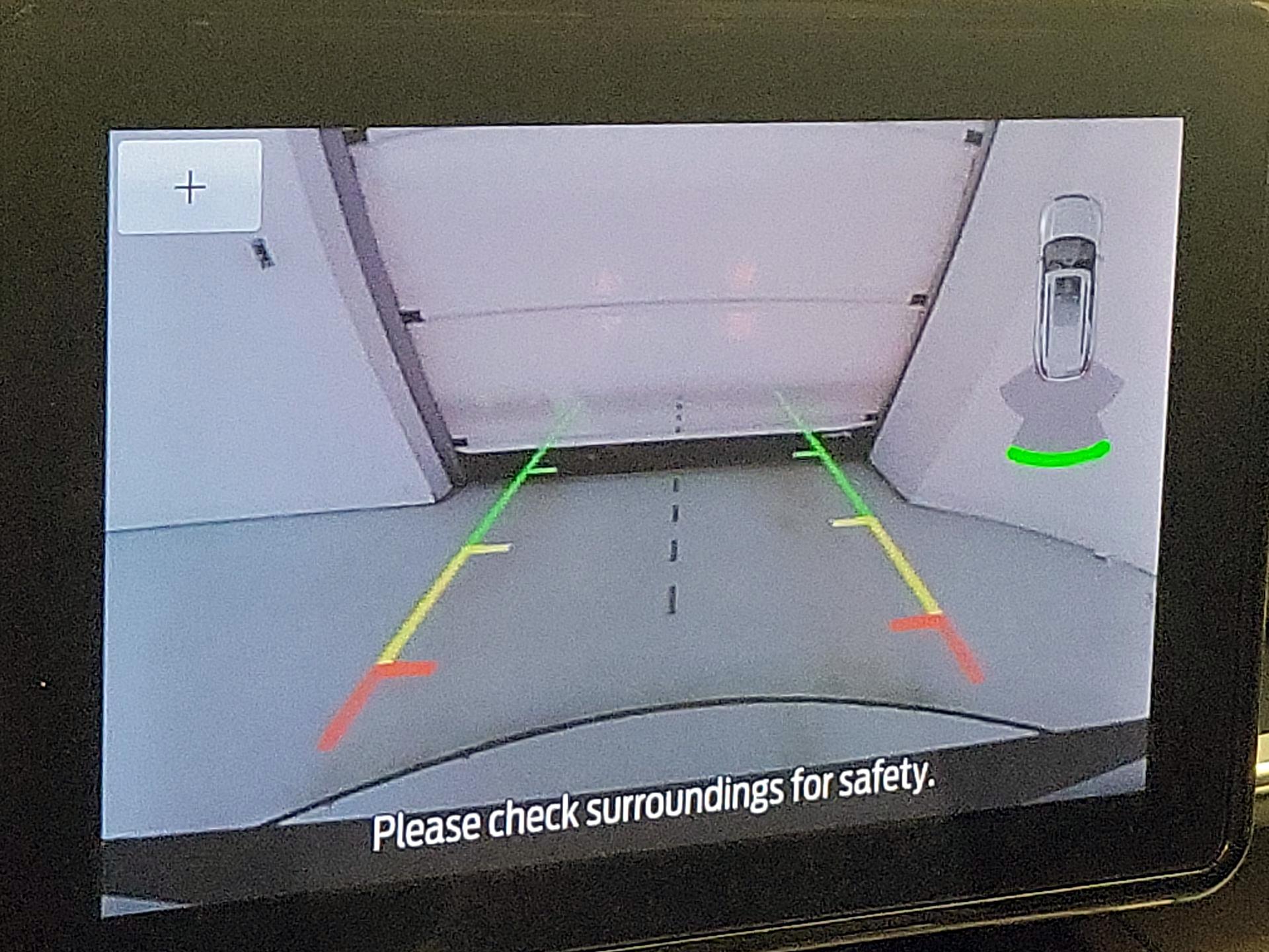 Thumbnail: 2022 Ford Explorer - 14